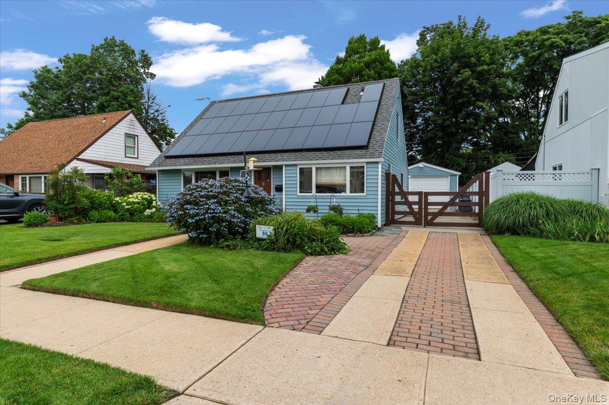 #1 photo, 6 Walter Avenue, Hicksville , NY 11801