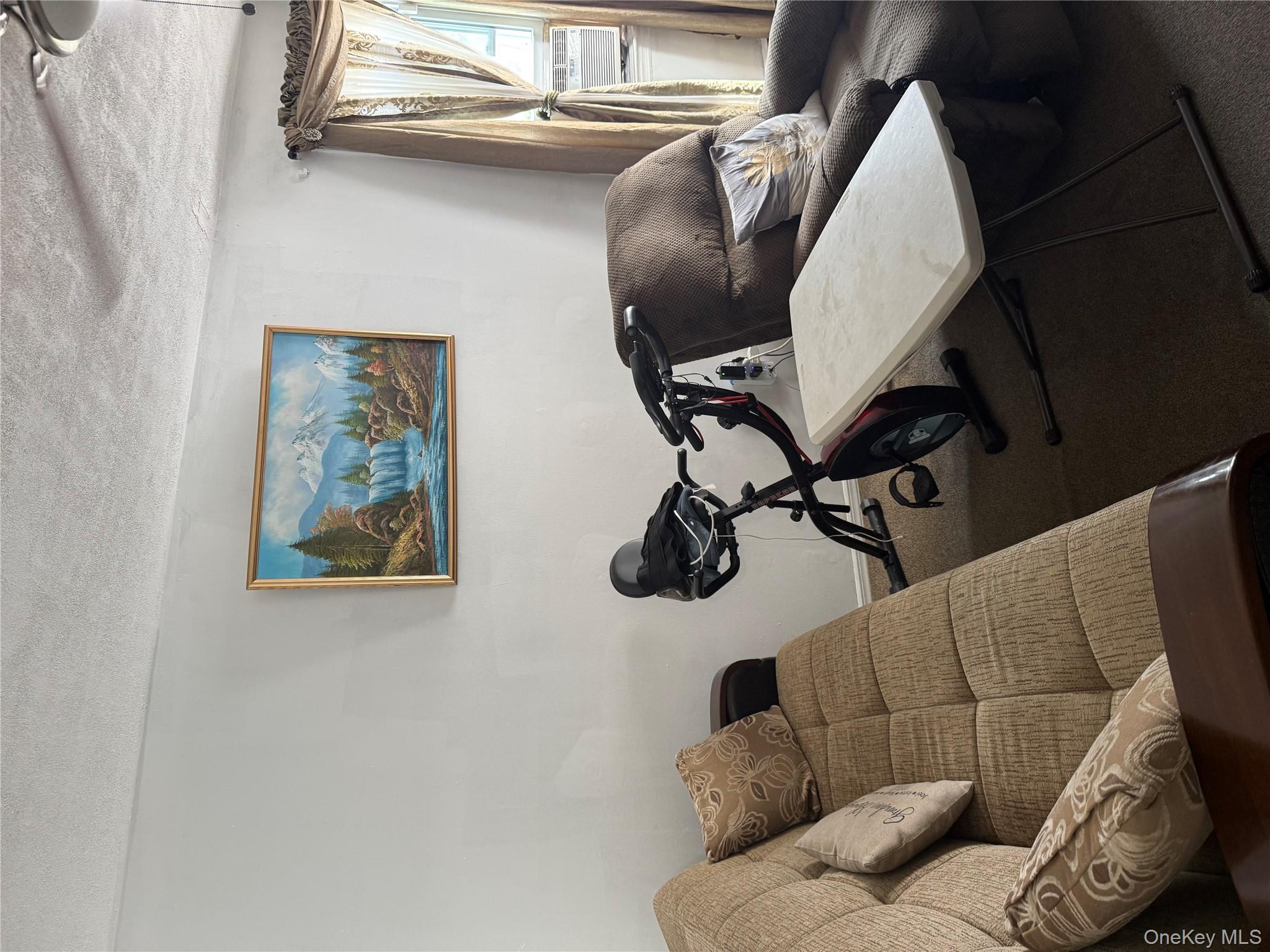 #10 photo, 147-29 227th Street, クイーンズ区 Springfield Gardens , NY 11413