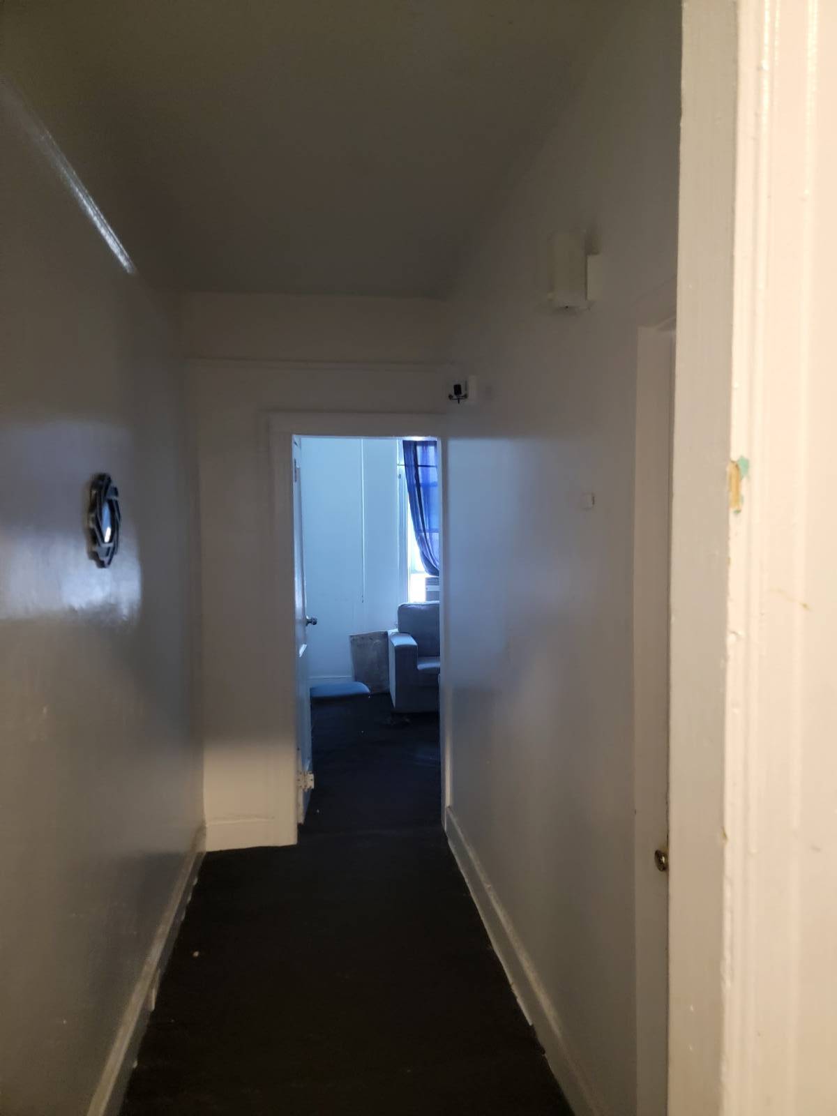 #2 photo, 941 E 214 St., Williamsbridge , NY 10469