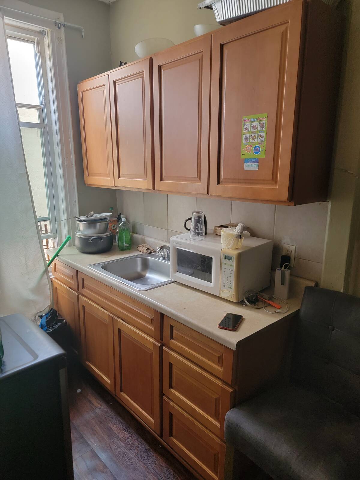 #4 photo, 941 E 214 St., Williamsbridge , NY 10469