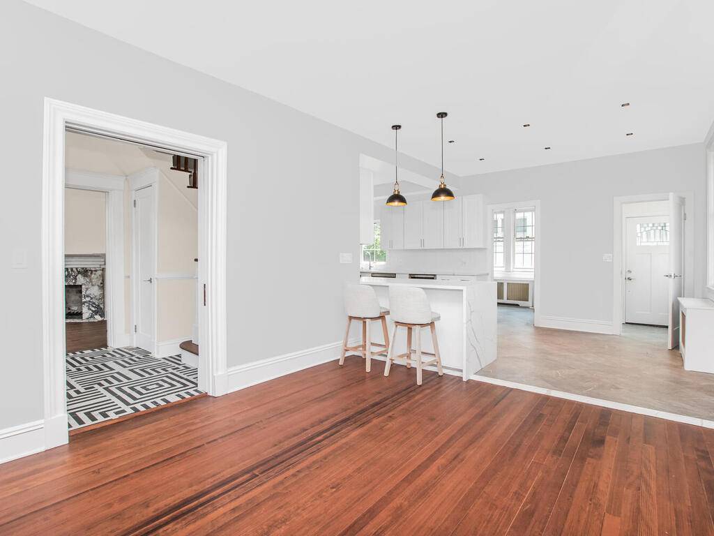 #12 photo, 70 Normandy Rd, Yonkers , NY 10701