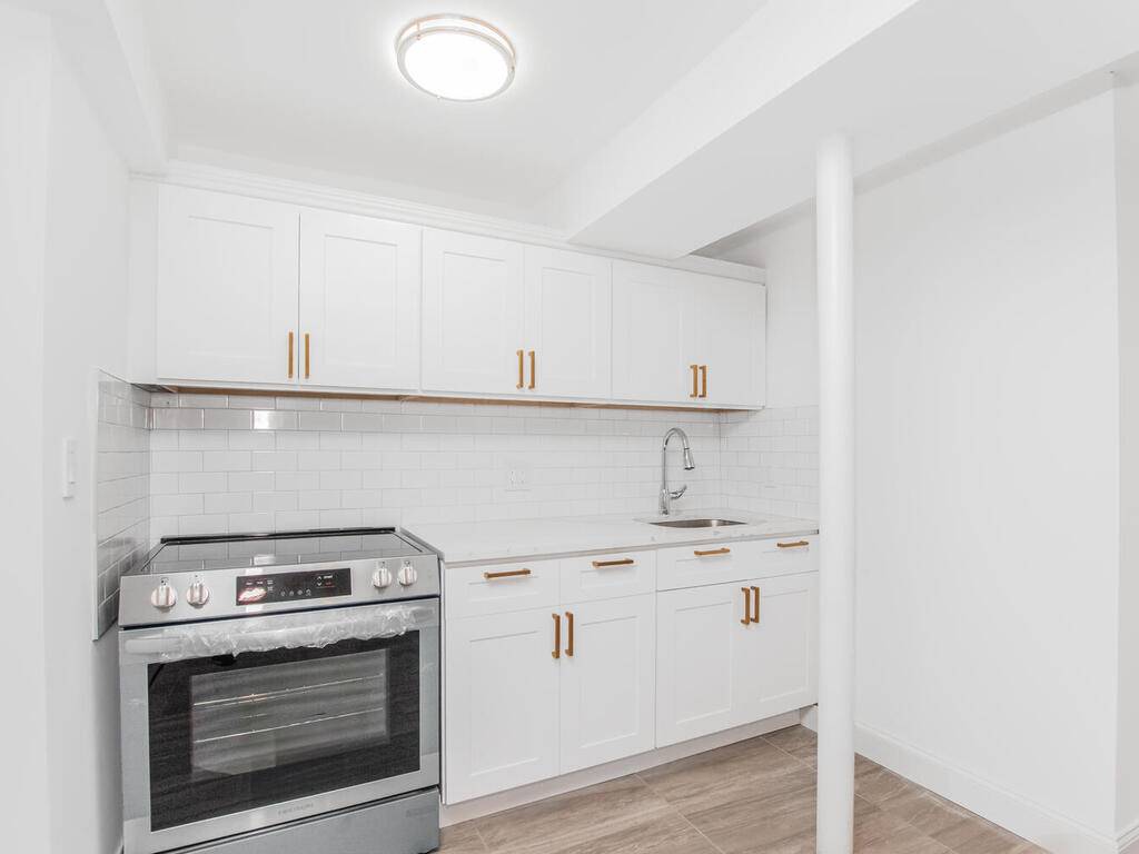 #43 photo, 70 Normandy Rd, Yonkers , NY 10701