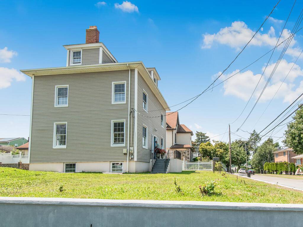 #51 photo, 70 Normandy Rd, Yonkers , NY 10701