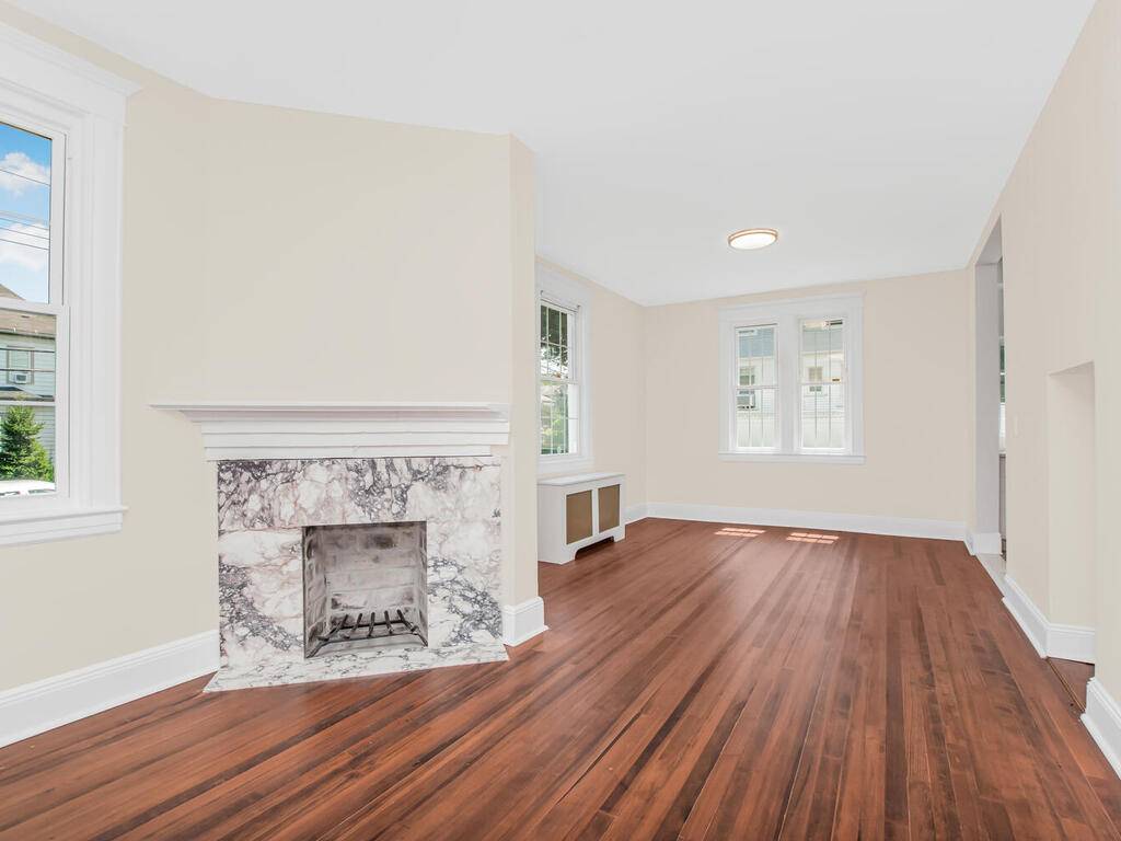 #9 photo, 70 Normandy Rd, Yonkers , NY 10701