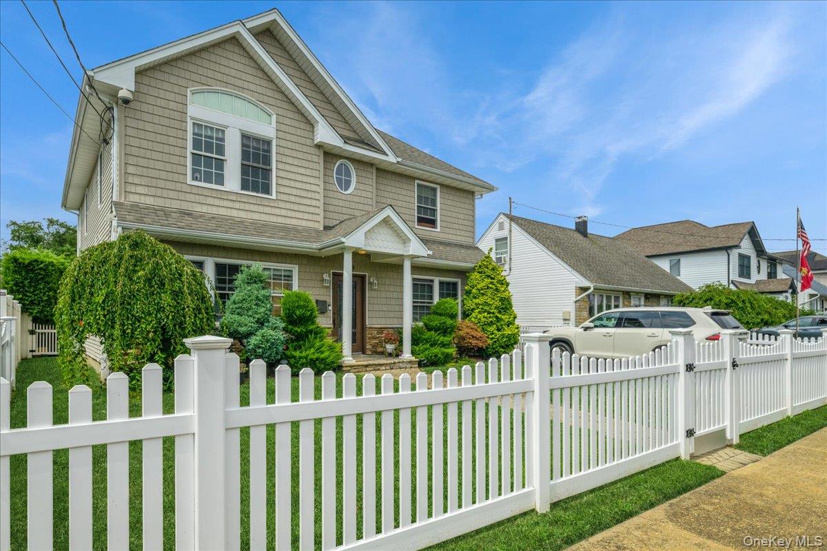 #1 photo, 732 Sunrise Avenue, Bellmore , NY 11710