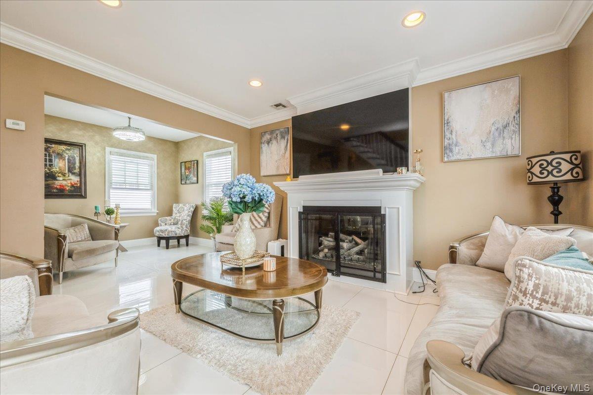 #8 photo, 732 Sunrise Avenue, Bellmore , NY 11710