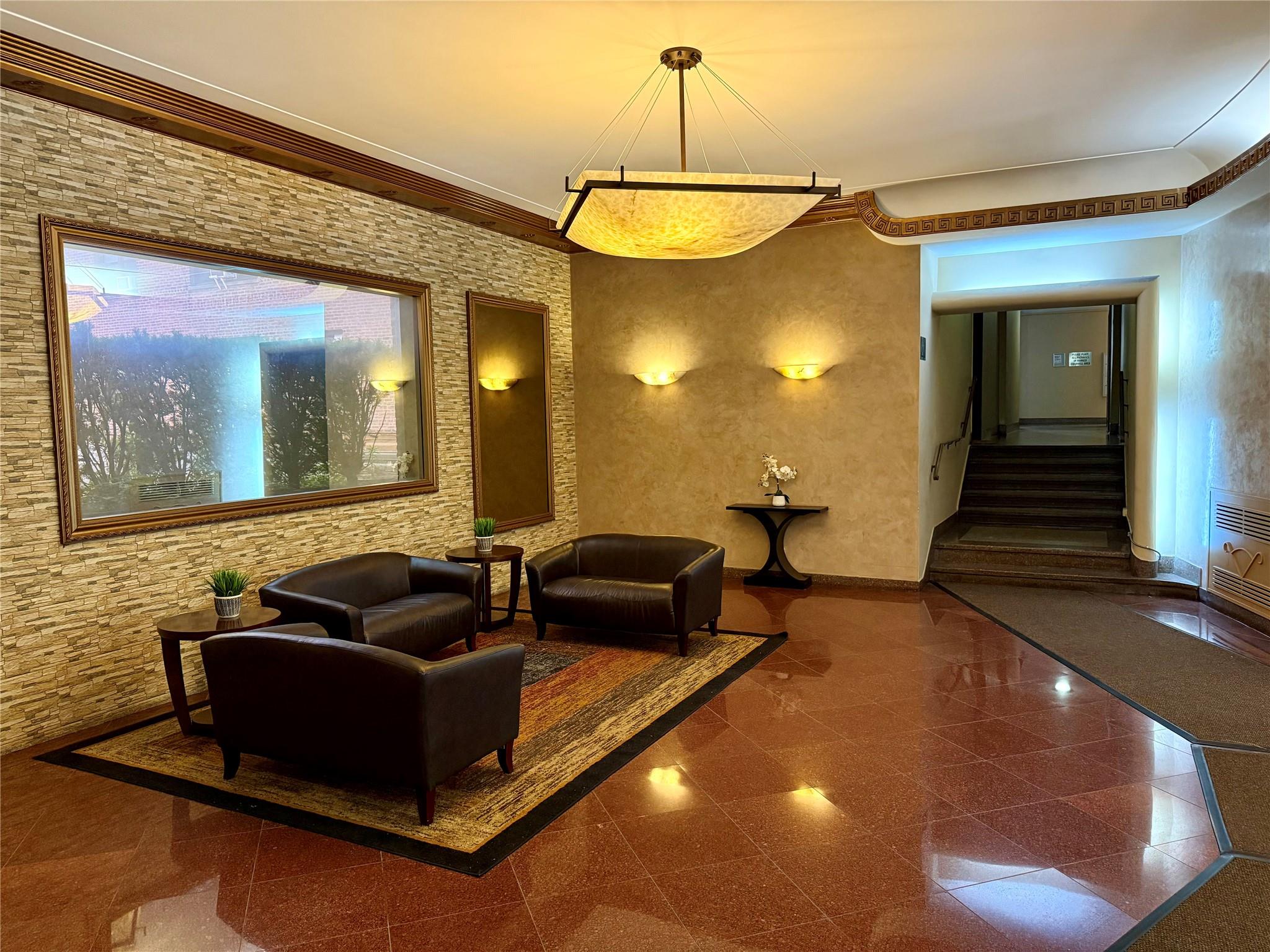 #2 photo, 6433 99th Street, クイーンズ区 Rego Park , NY 11374