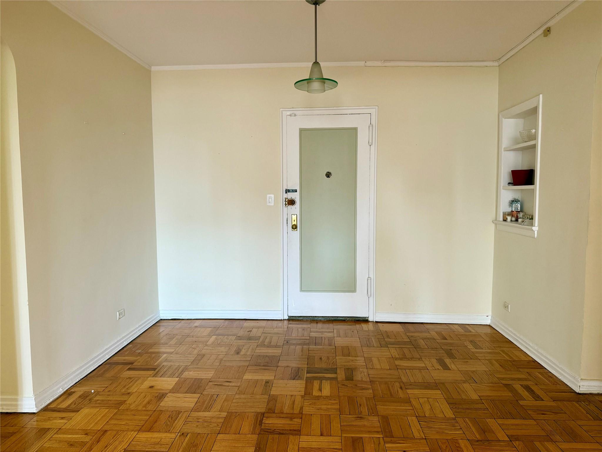 #3 photo, 6433 99th Street, クイーンズ区 Rego Park , NY 11374