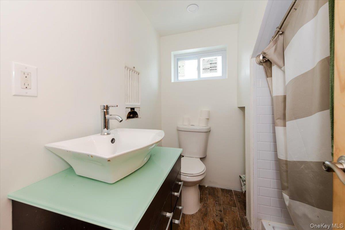 #18 photo, 1321 Shore Drive, ブロンクス区 Bronx , NY 10465