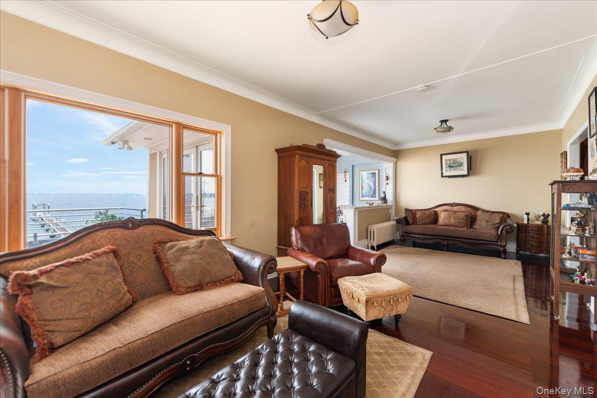 #6 photo, 1321 Shore Drive, ブロンクス区 Bronx , NY 10465