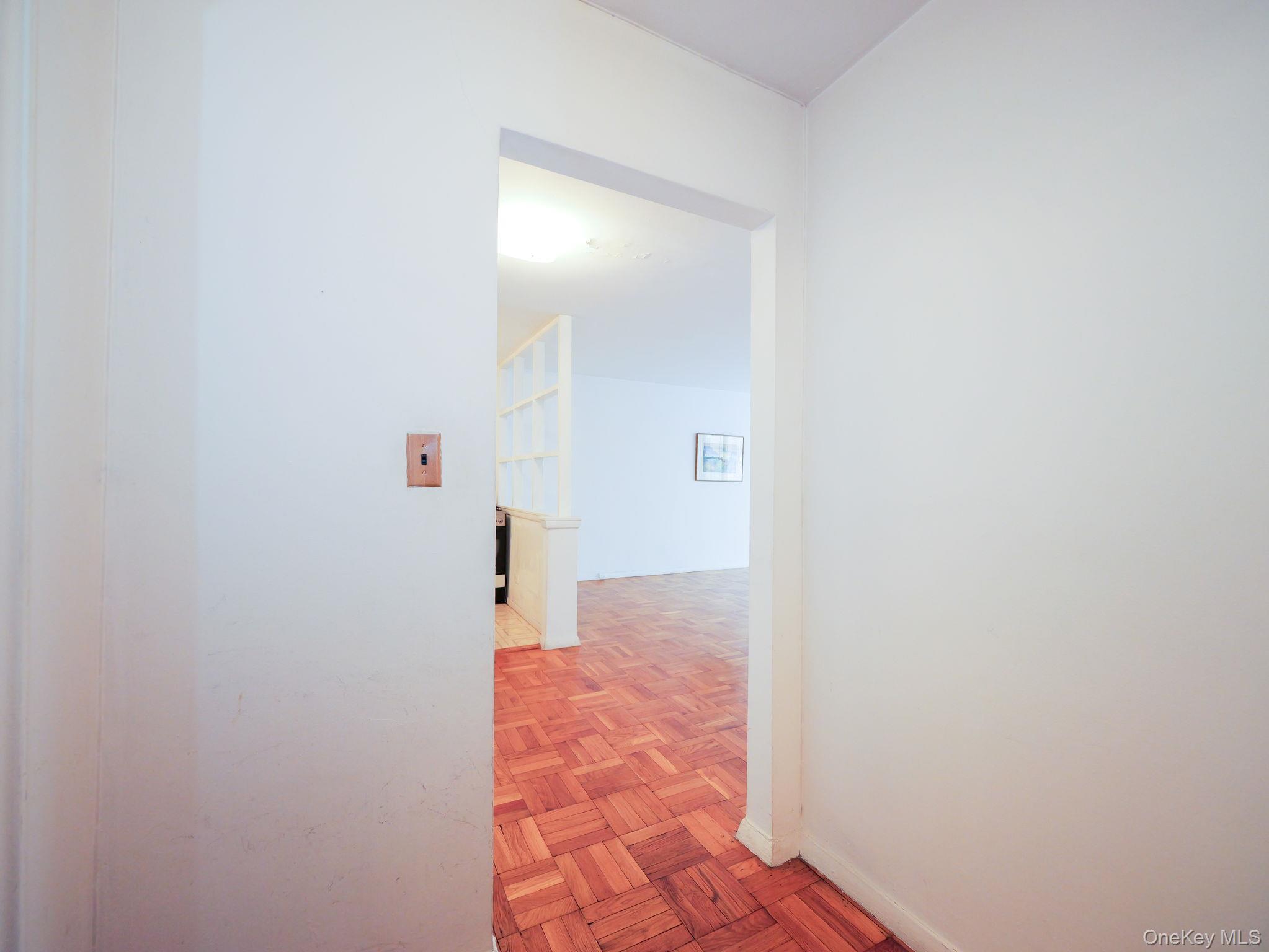 #15 photo, 139 E 33rd Street, New York (Manhattan) , NY 10016