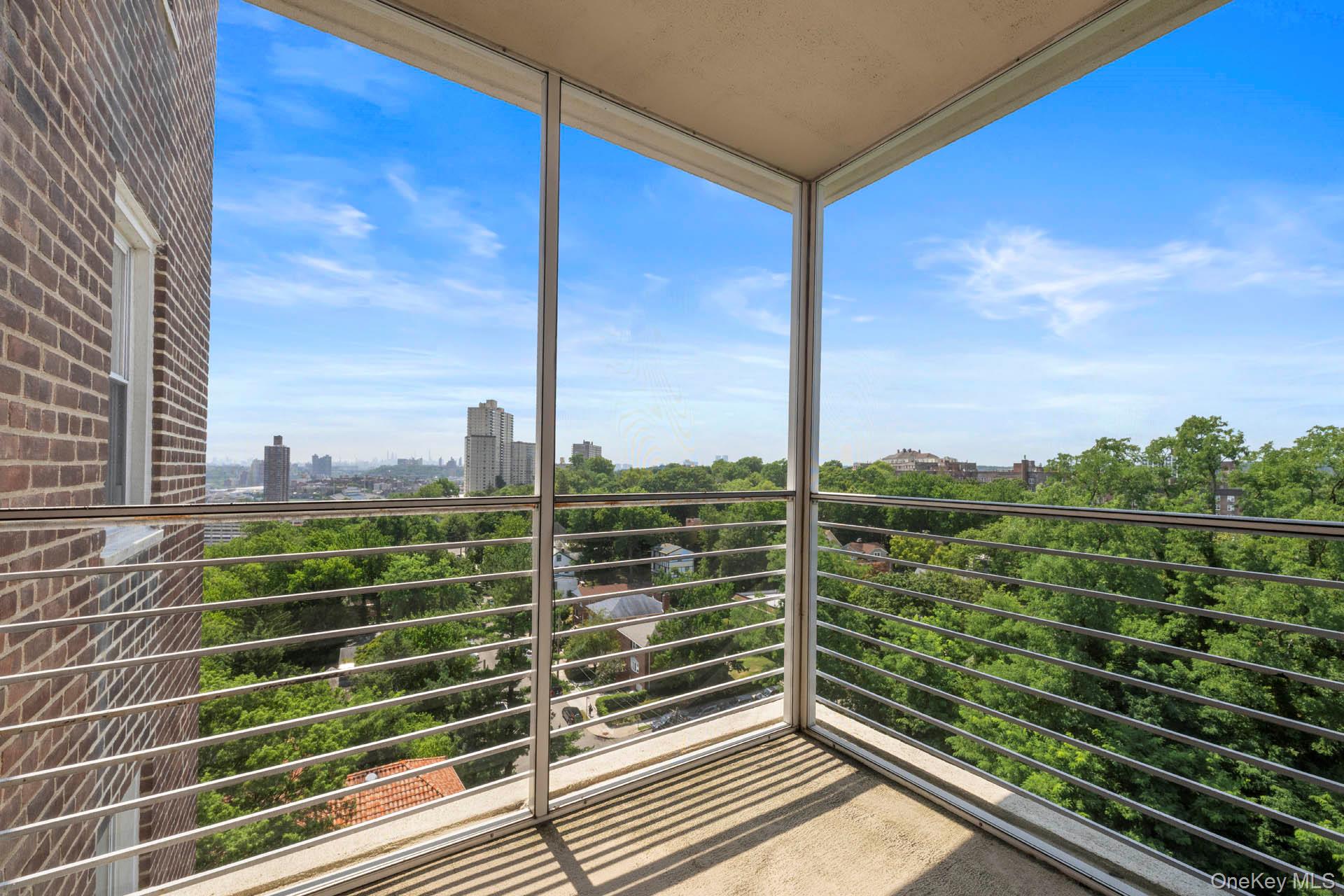 #7 photo, 3135 Johnson Avenue, Bronx , NY 10463