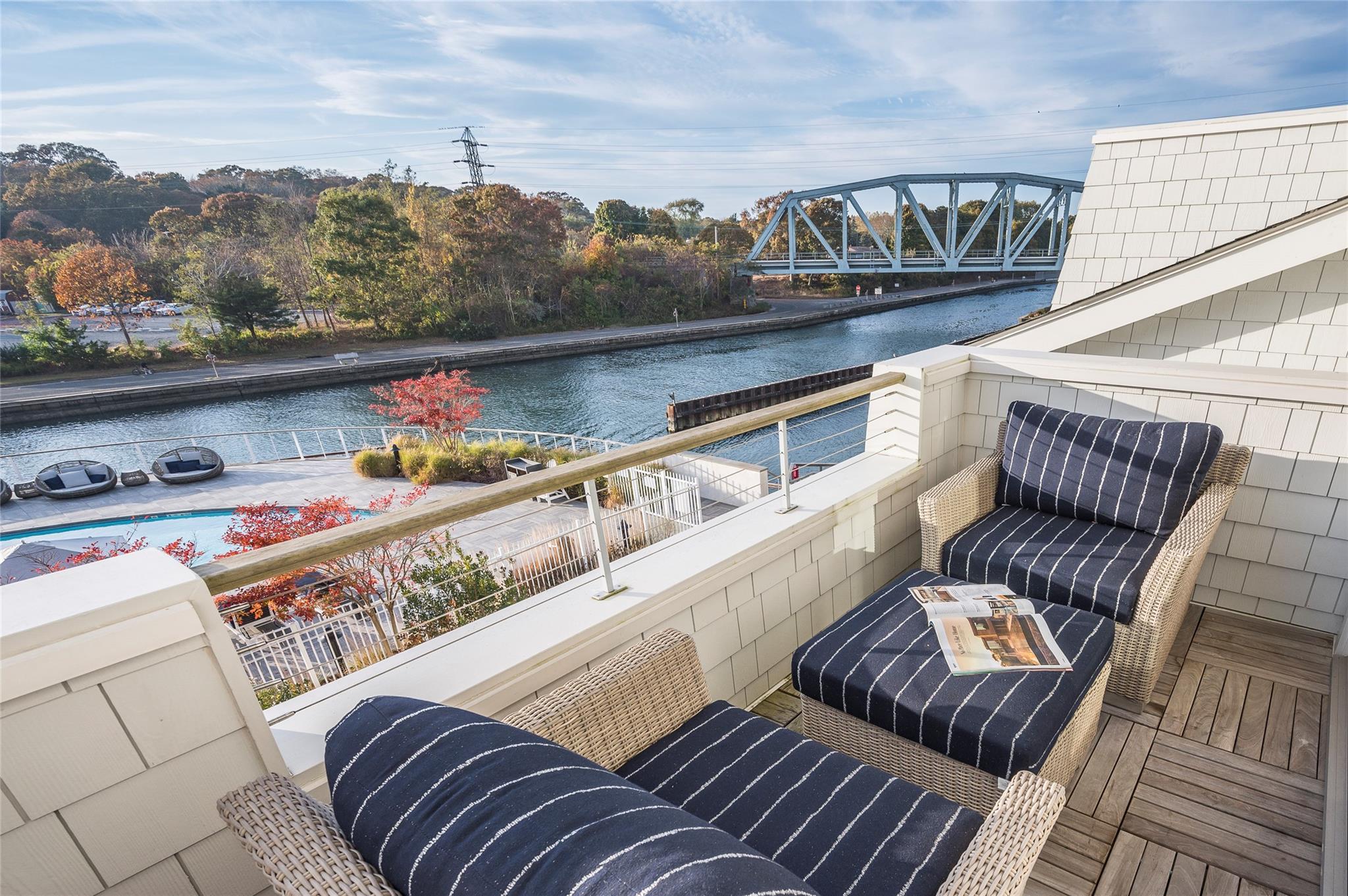 #3 photo, 57 Old Boathouse Lane, サフォーク郡 Hampton Bays , NY 11946