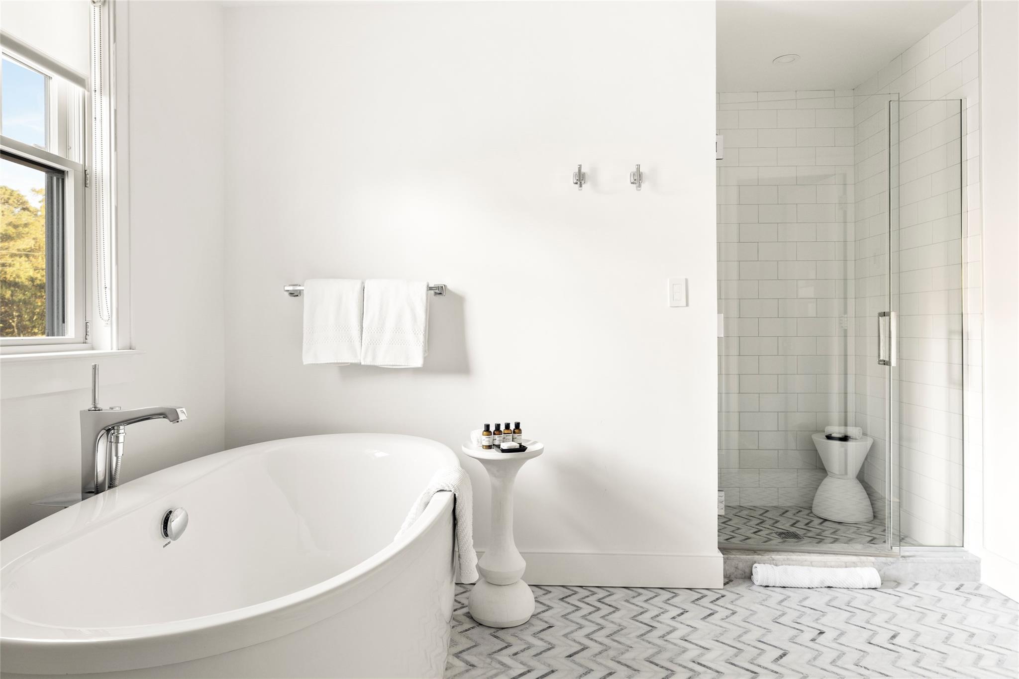 #20 photo, 65 Old Boathouse Lane, サフォーク郡 Hampton Bays , NY 11946