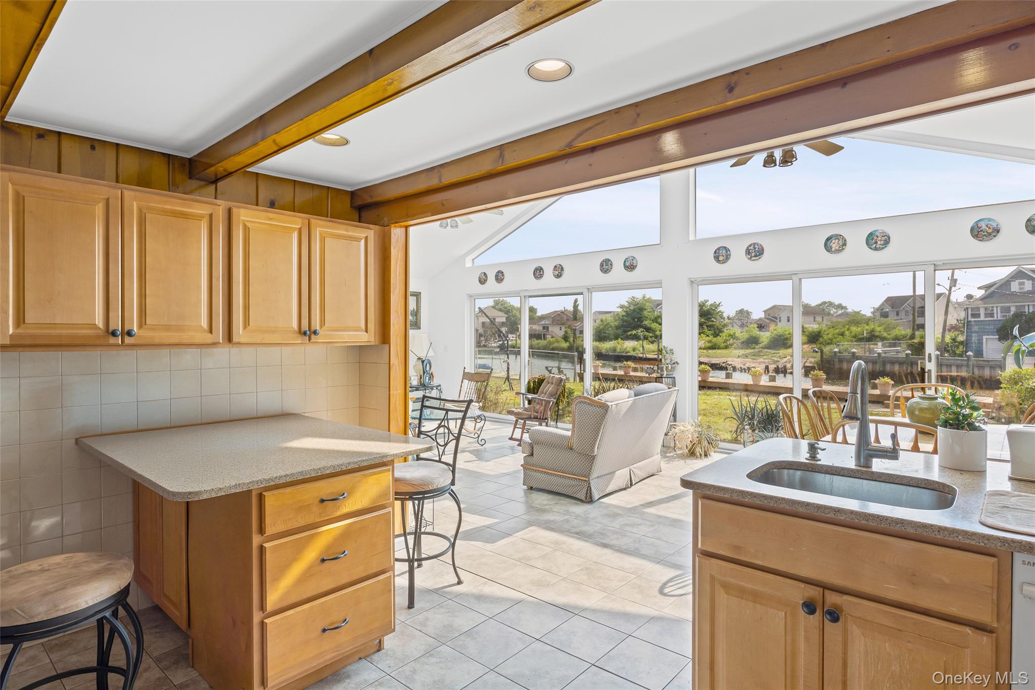 #12 photo, 2436 Hempstead Lane, Wantagh , NY 11793