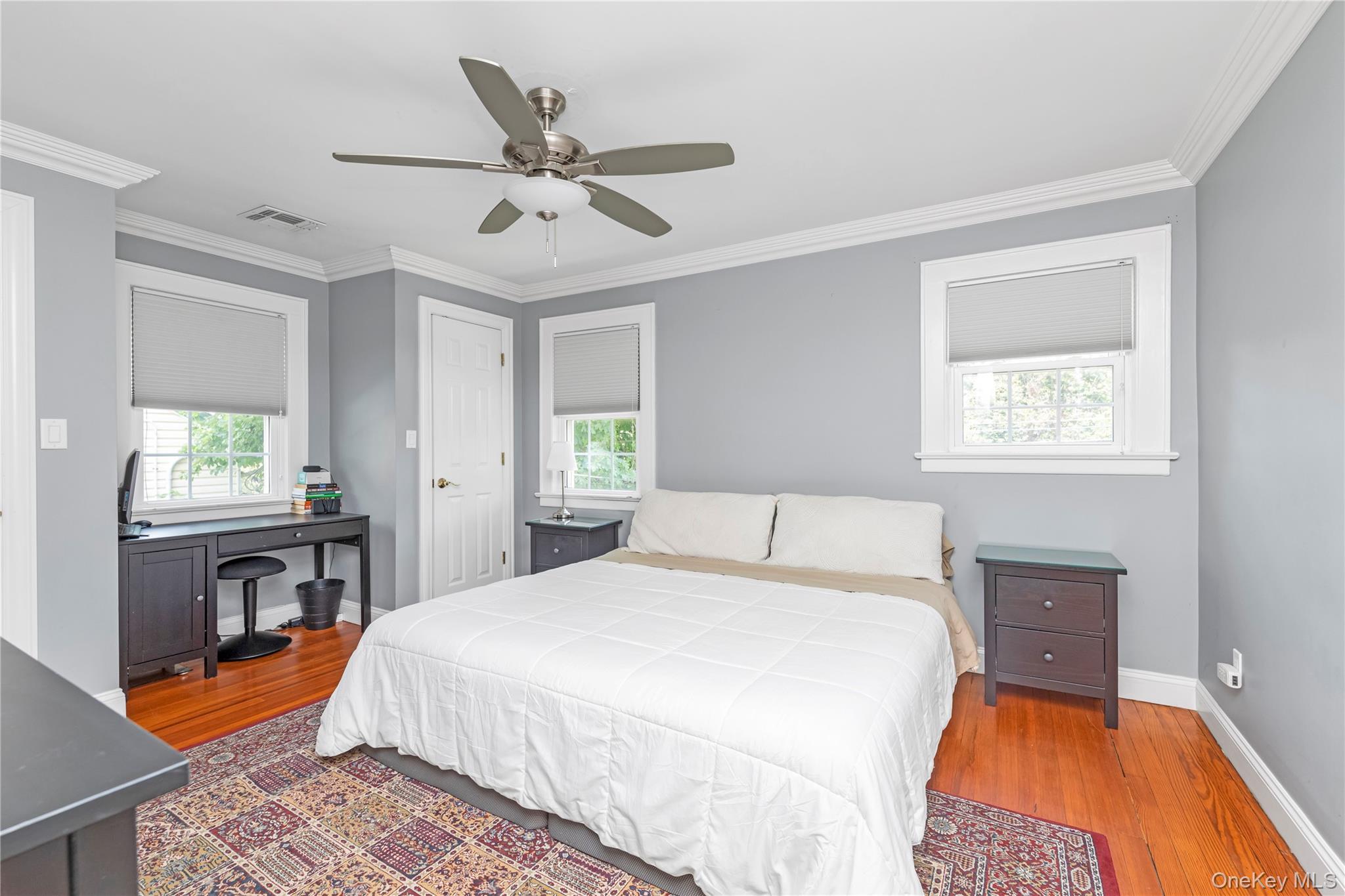 #12 photo, 473 Lakeview Avenue, Rockville Centre , NY 11570