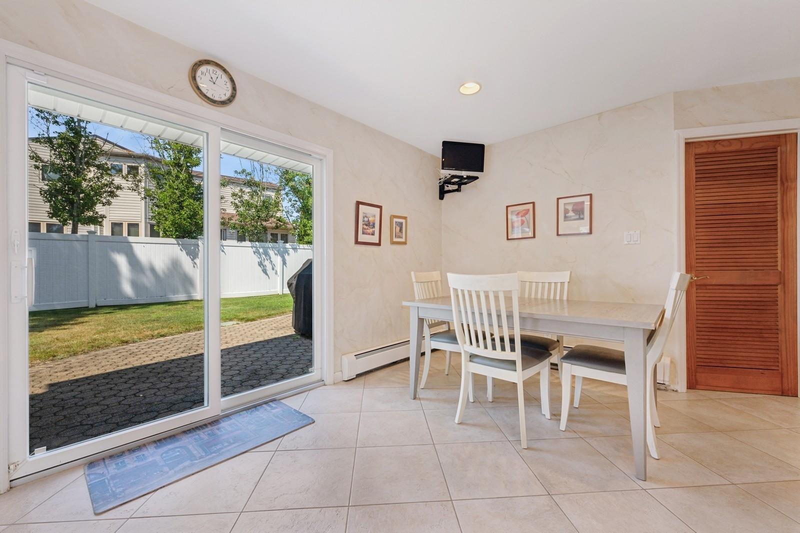 #14 photo, 3066 Ira Road, ナッソー郡 Bellmore , NY 11710