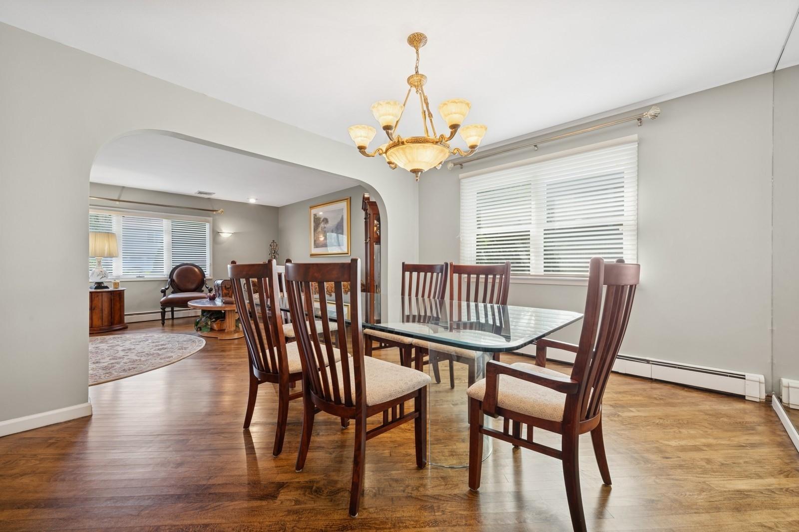 #8 photo, 3066 Ira Road, ナッソー郡 Bellmore , NY 11710