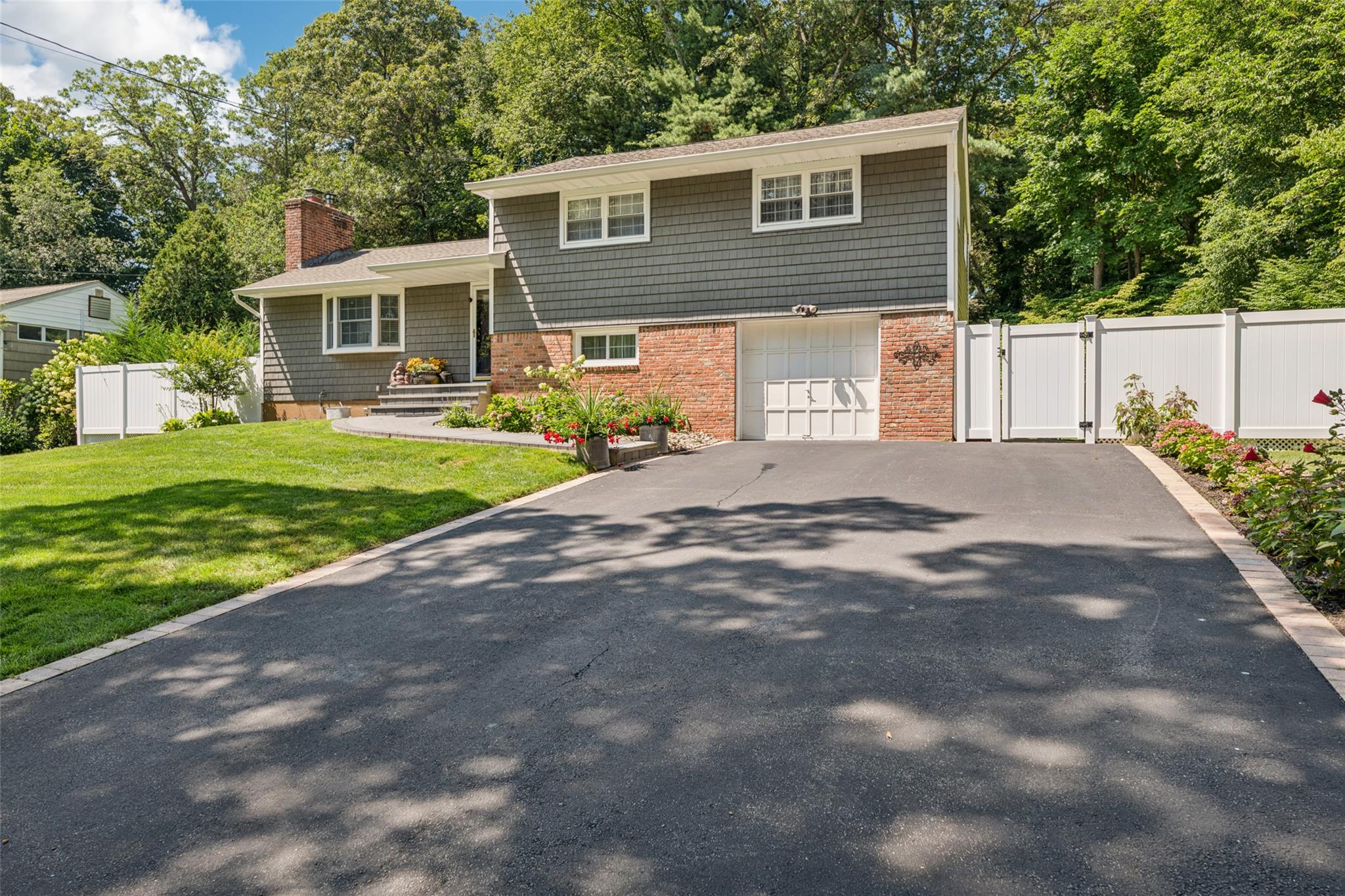 #1 photo, 42 Wyoming Drive, Huntington Station , NY 11746