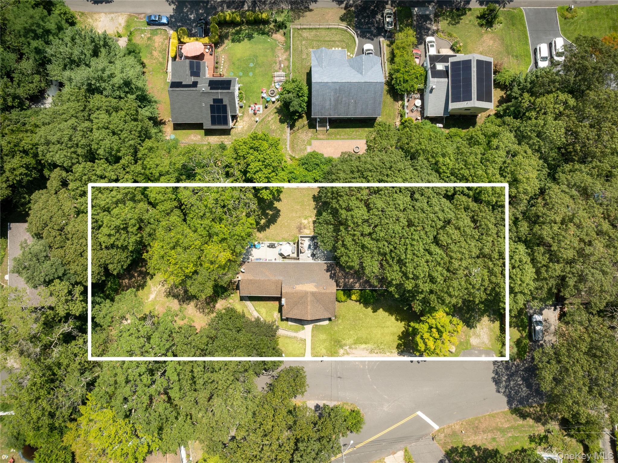 #12 photo, 40 Garden Road, Rocky Point , NY 11778