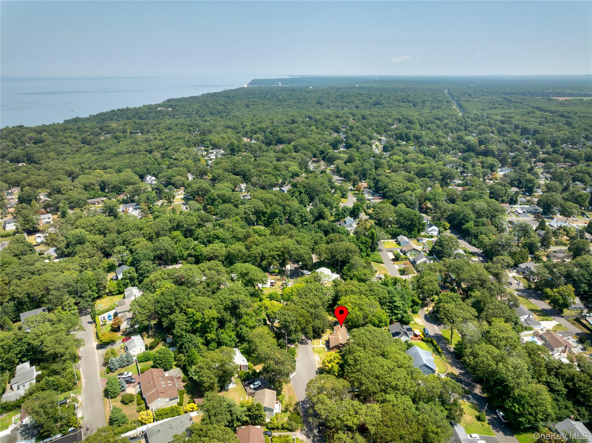 #16 photo, 40 Garden Road, Rocky Point , NY 11778