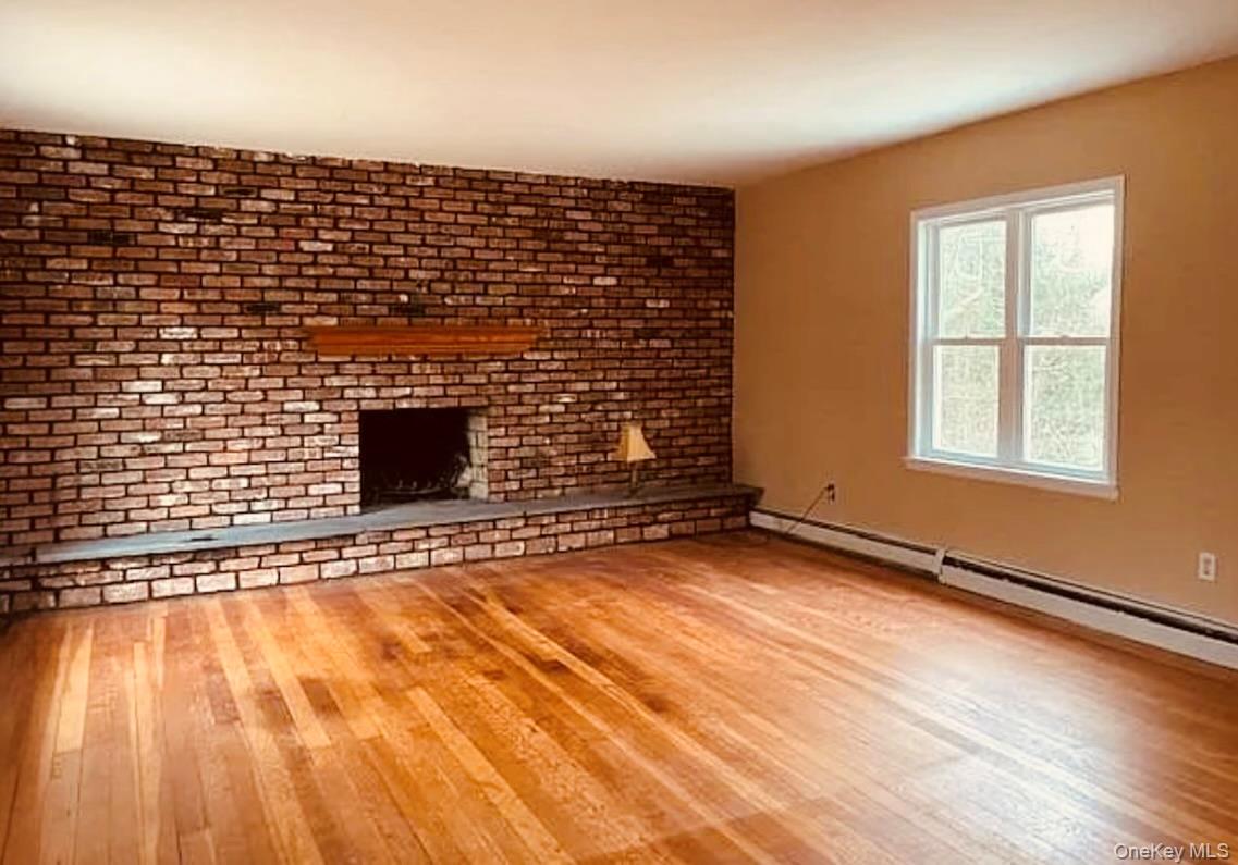 #3 photo, 40 Garden Road, Rocky Point , NY 11778