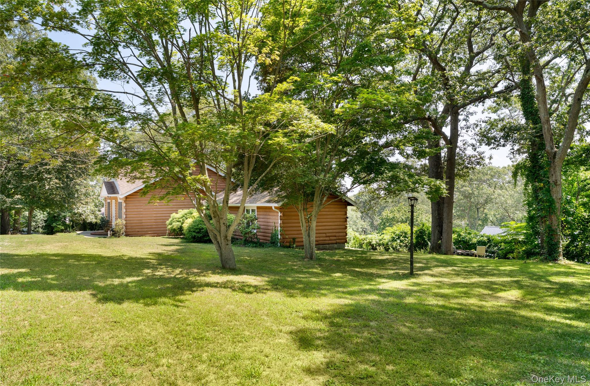 #8 photo, 40 Garden Road, Rocky Point , NY 11778