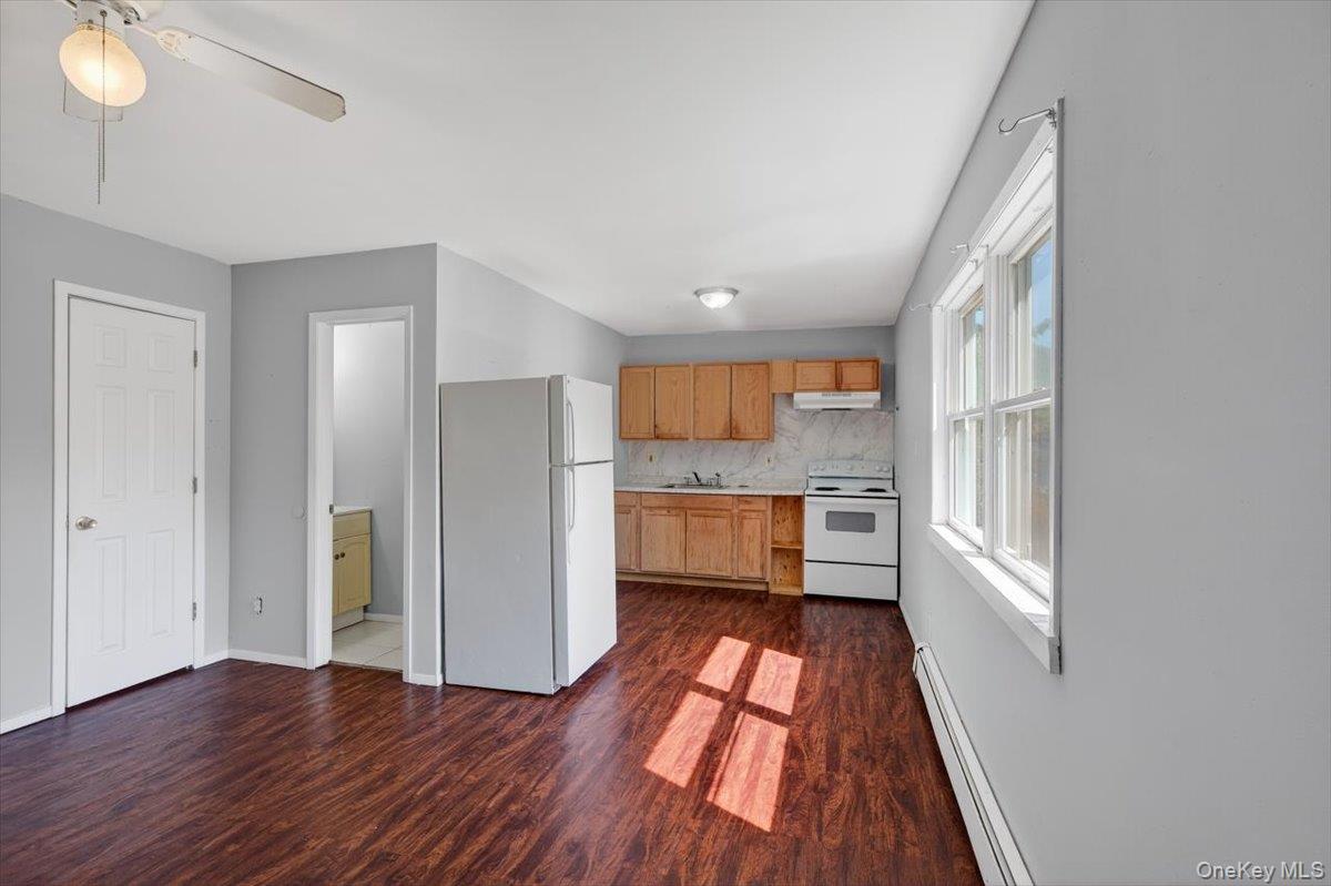 #16 photo, 18 Sugarbush Lane, Coram , NY 11727