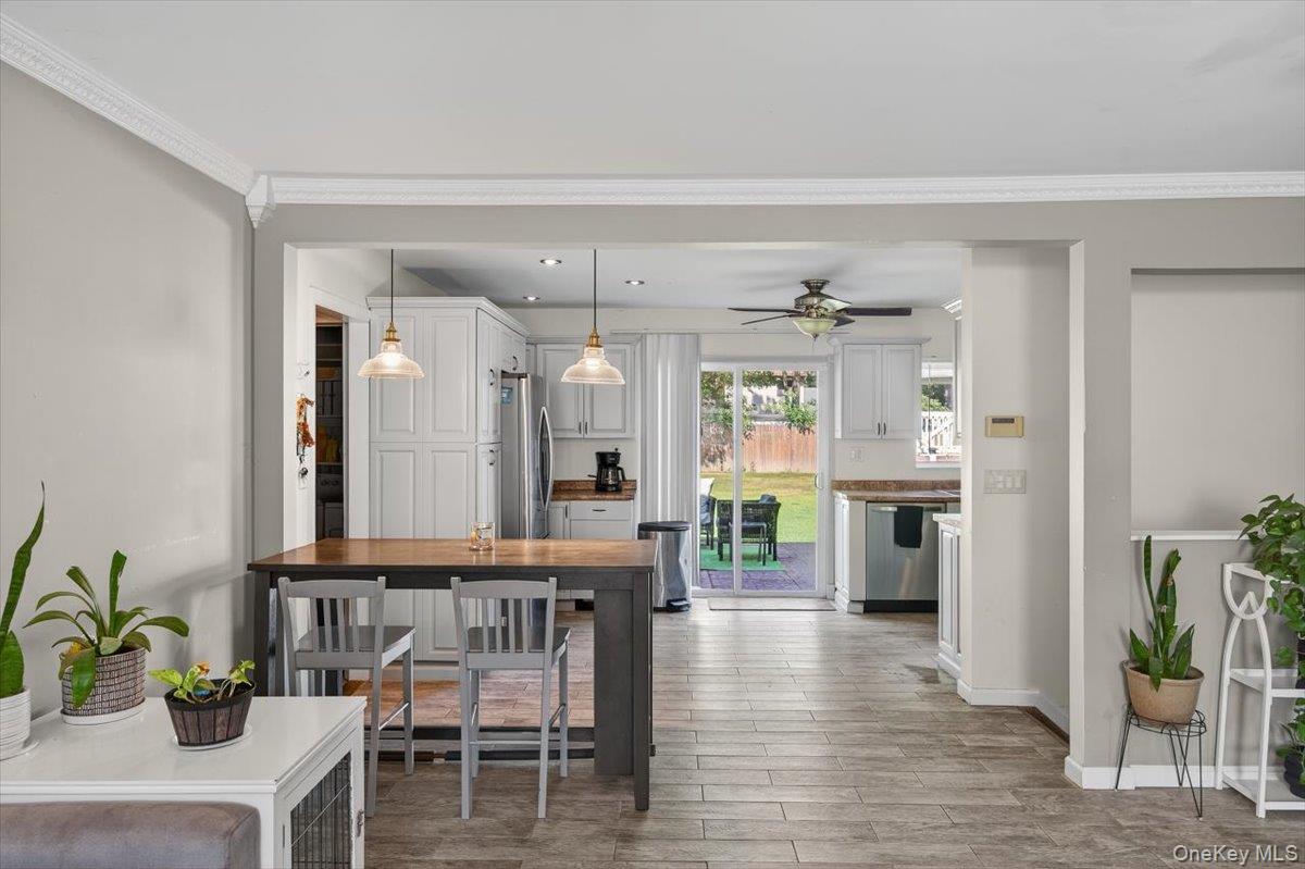 #8 photo, 18 Sugarbush Lane, Coram , NY 11727