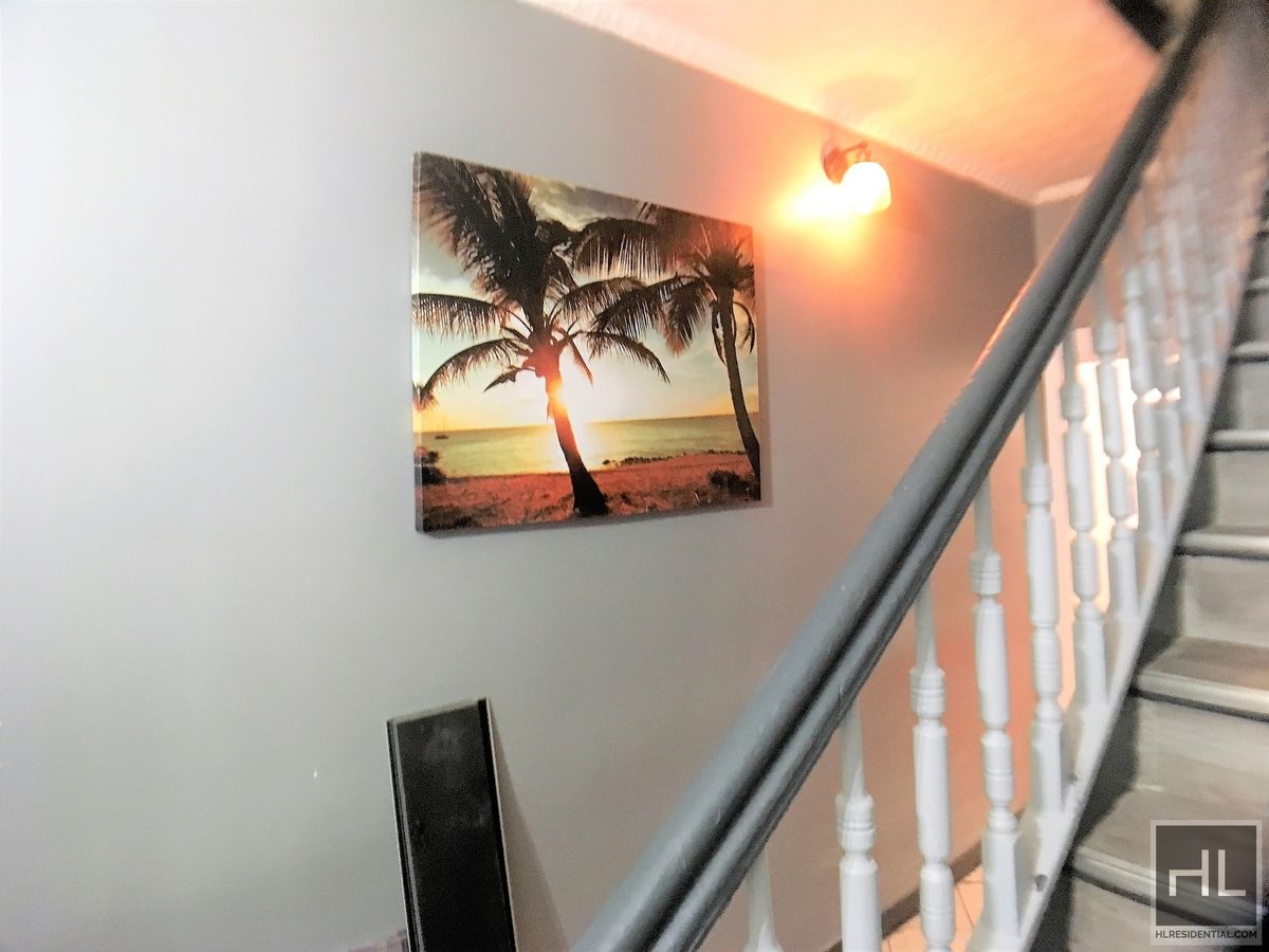 #1 photo, 1839 Park Place, ブルックリン区 Crown Heights , NY 11233