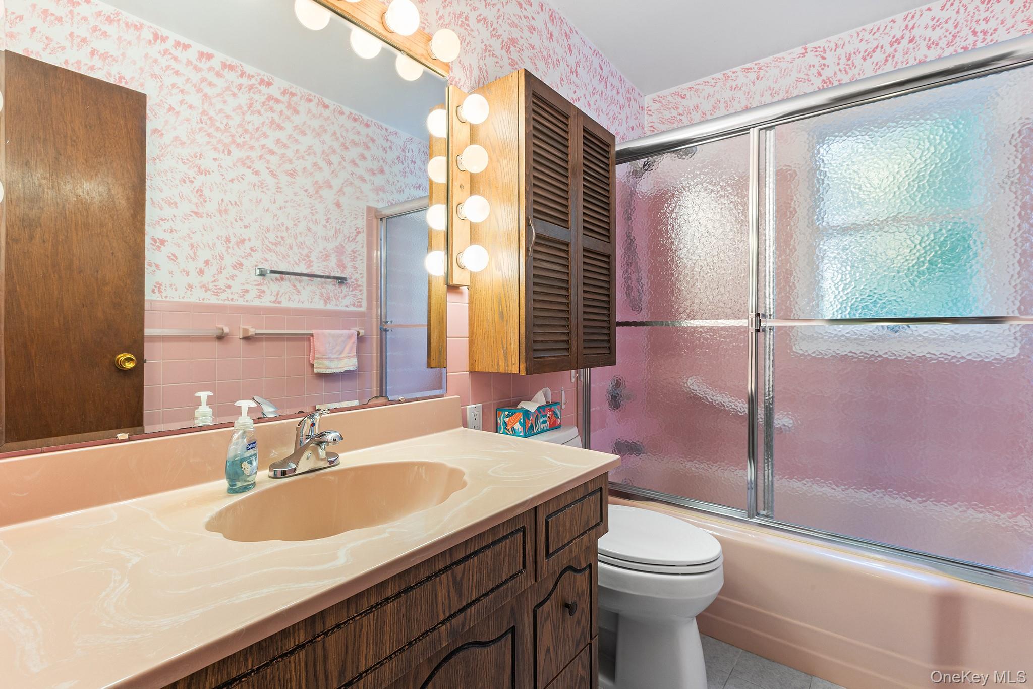 #11 photo, 103 Parkview Road, Elmsford , NY 10523