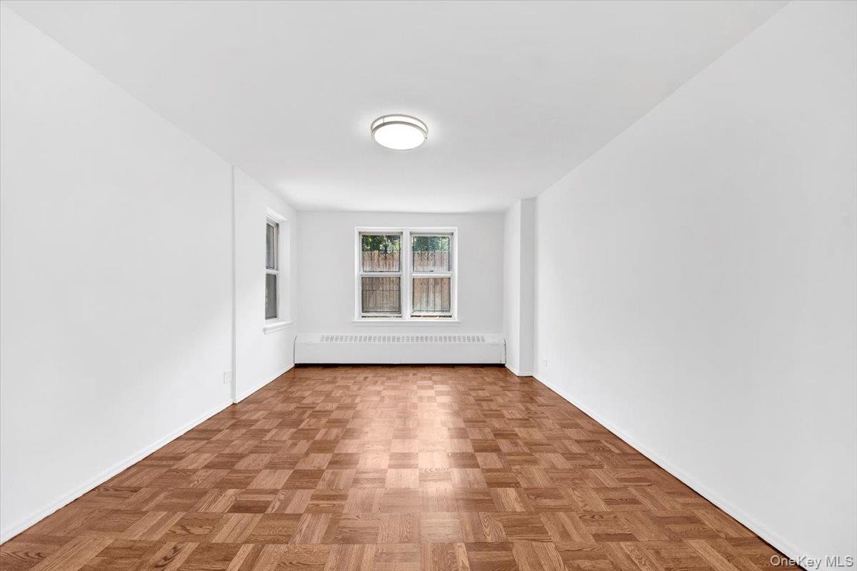 #16 photo, 2630 Kingsbridge Terrace, ブロンクス区 Bronx , NY 10463