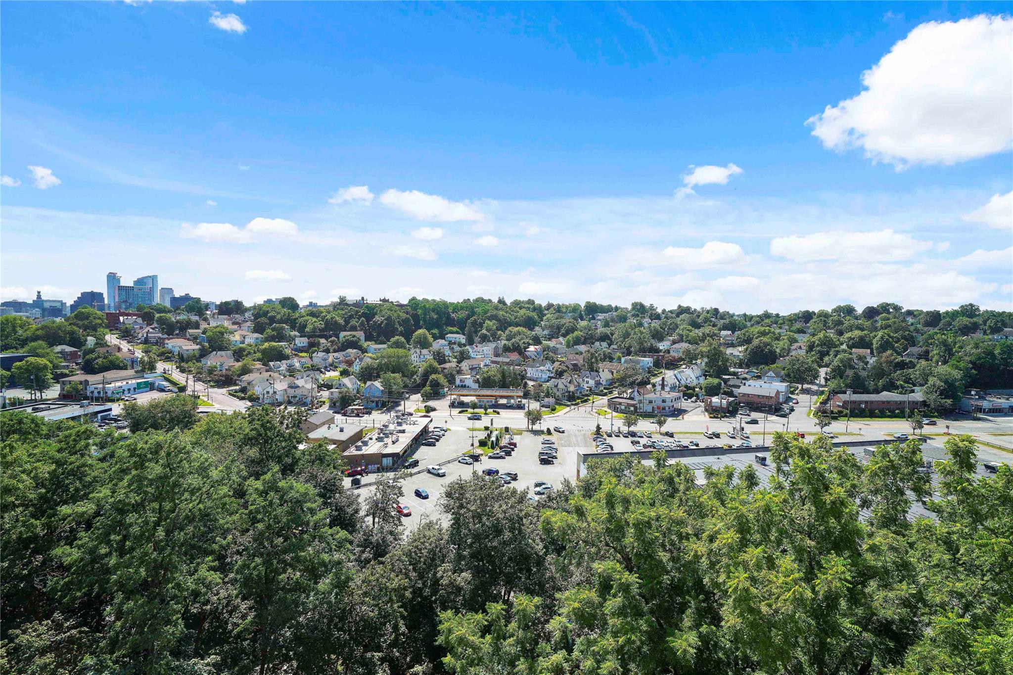 #1 photo, 400 High Point Drive, Hartsdale , NY 10530