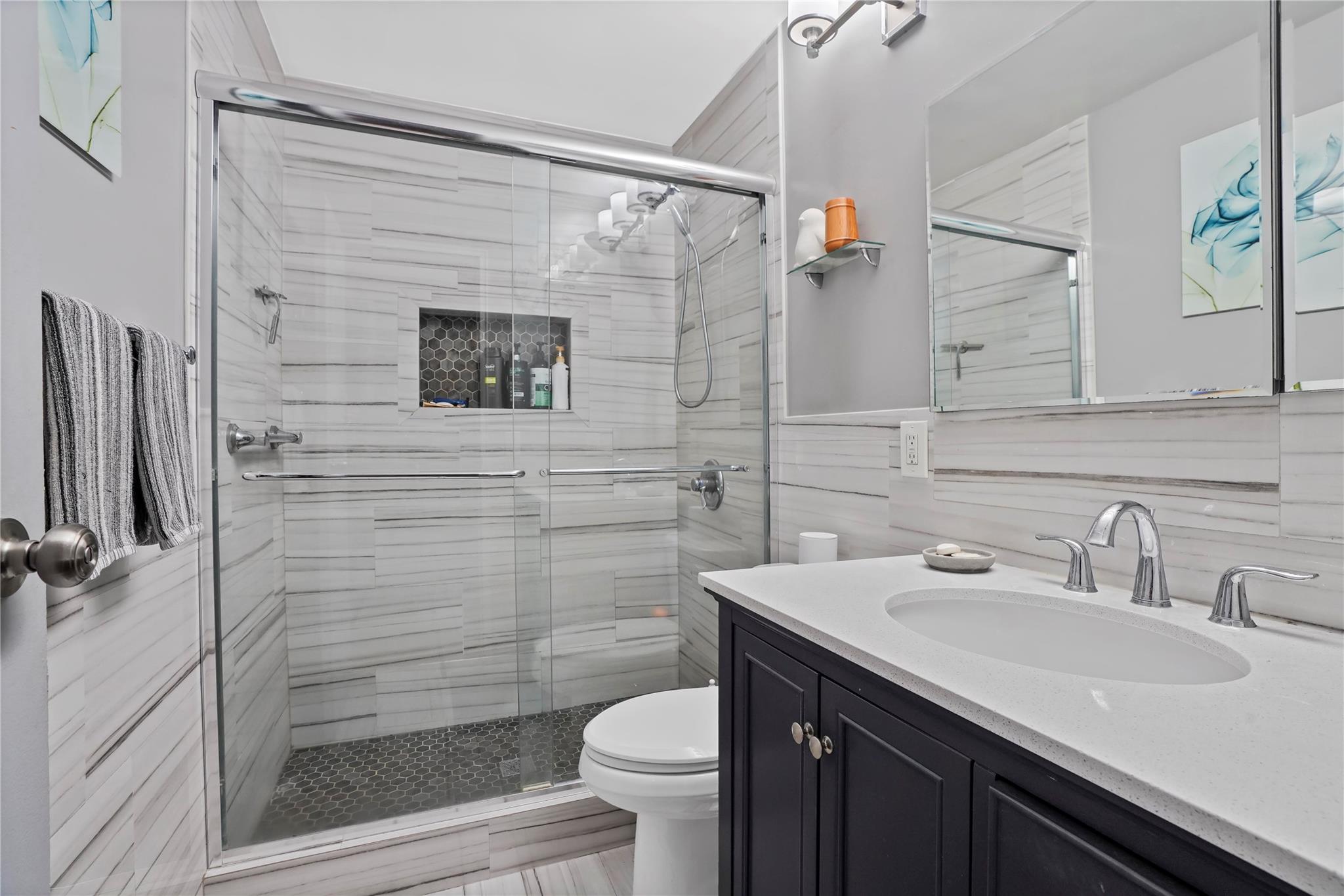 #9 photo, 400 High Point Drive, Hartsdale , NY 10530