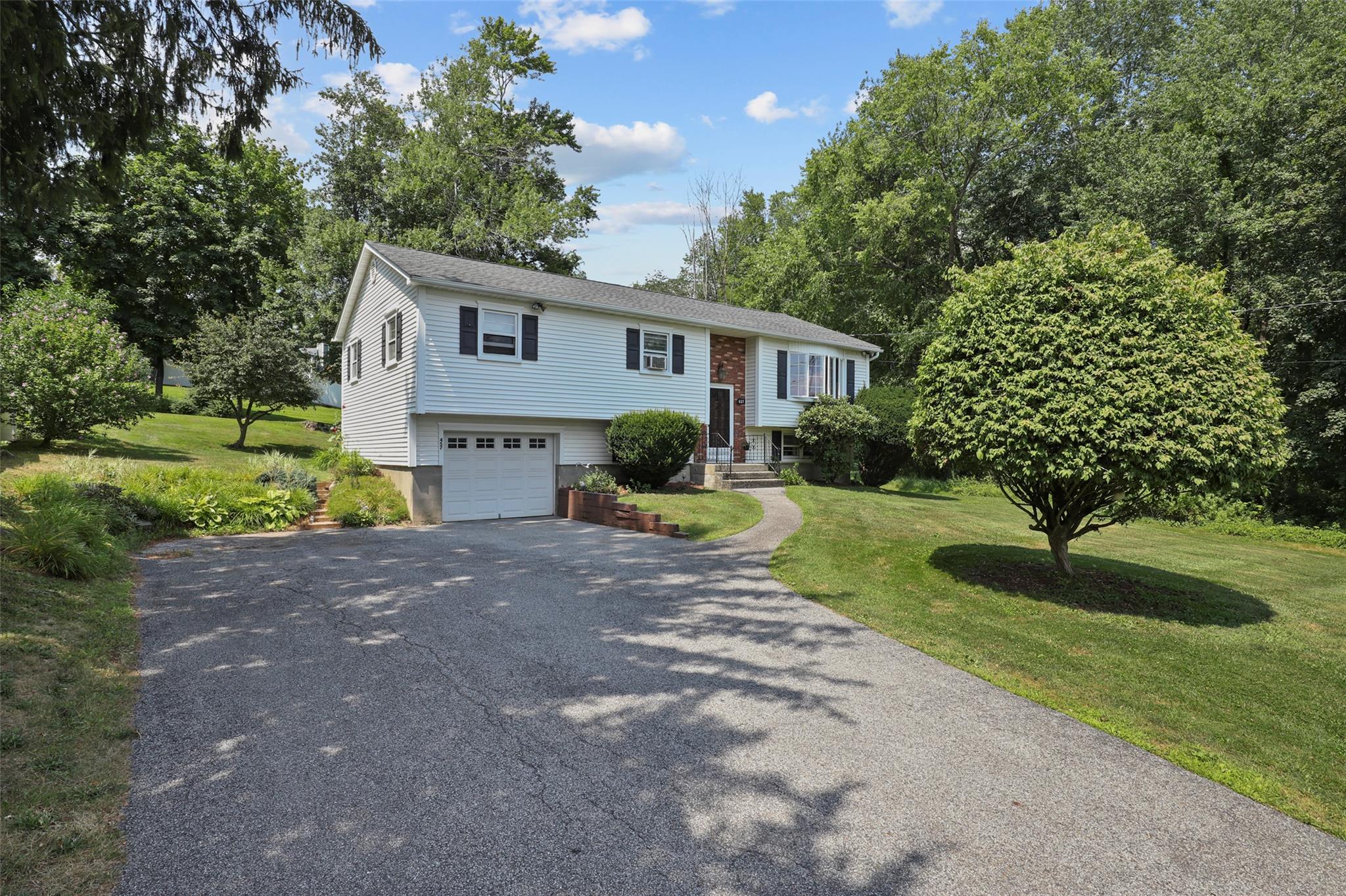 #1 photo, 457 Route 6n, Mahopac , NY 10541