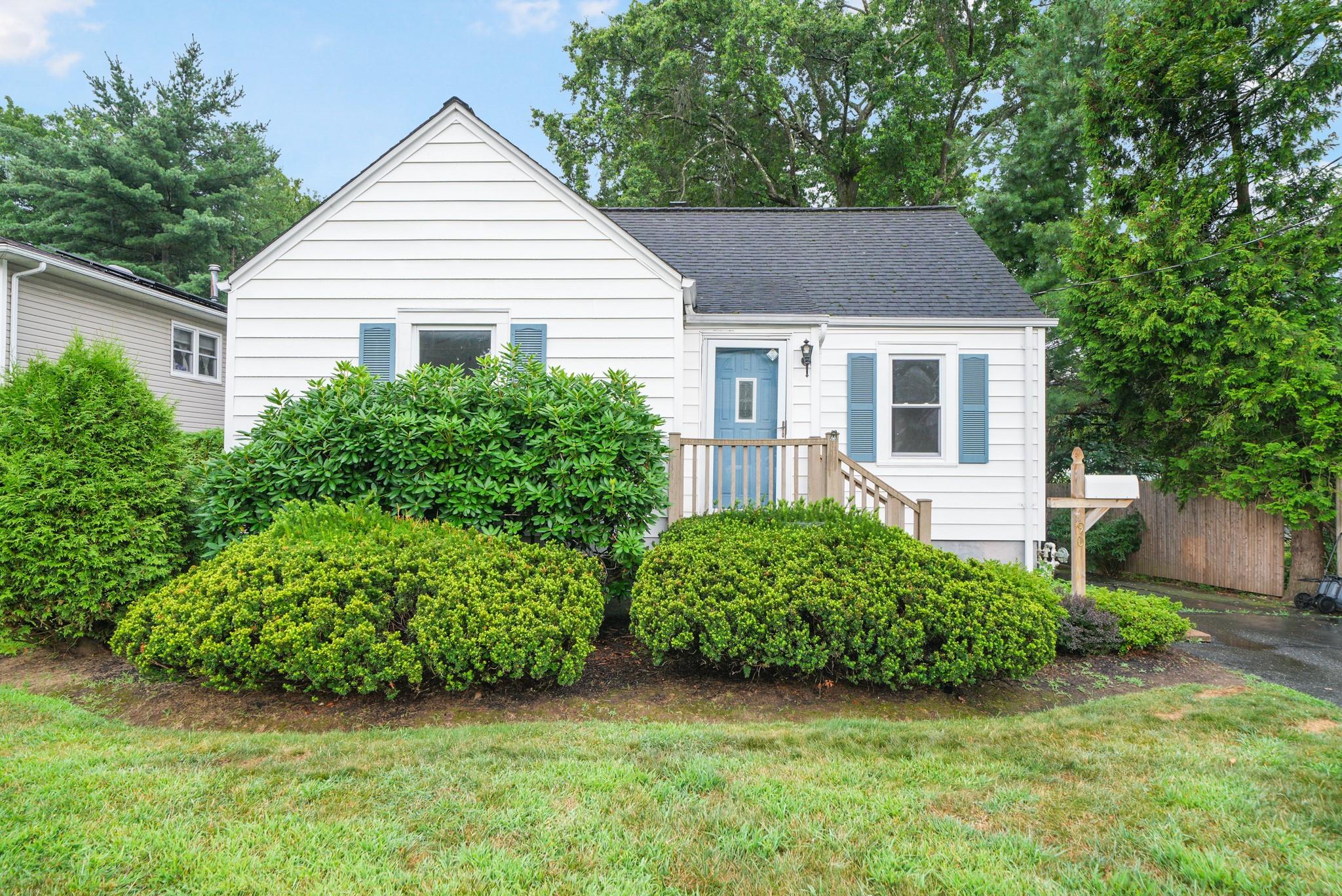 #1 photo, 90 E Washington Avenue, Pearl River , NY 10965