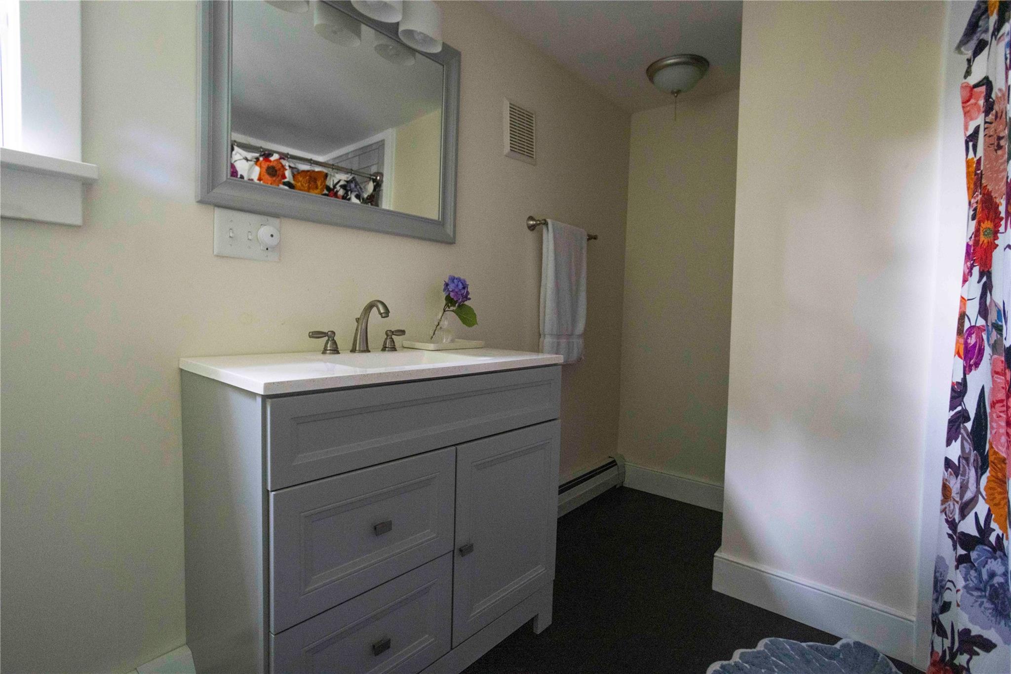 #16 photo, 2 Locust Street, Chatham , NY 12037