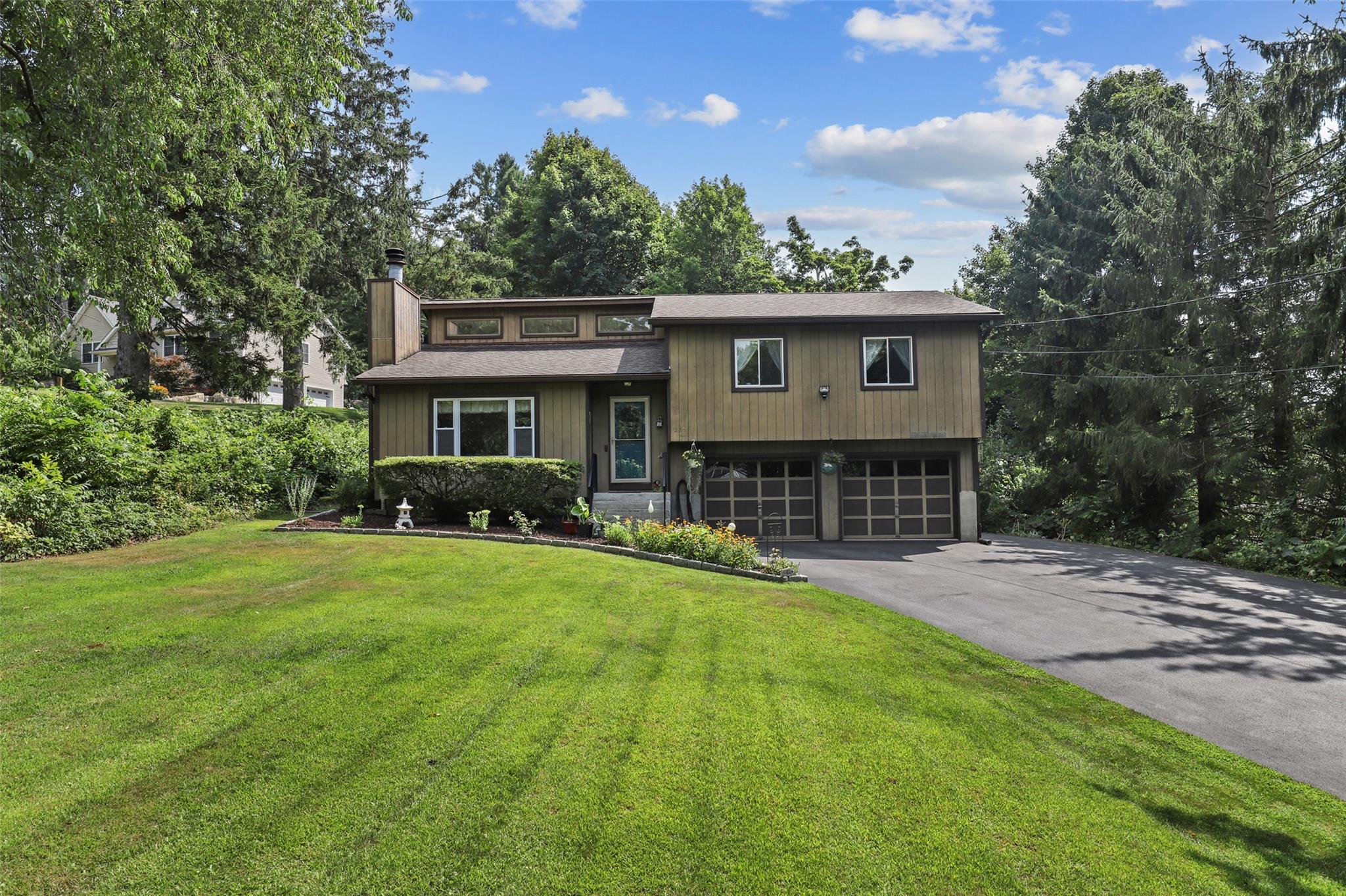 #1 photo, 287 Union Valley Road, Mahopac , NY 10541