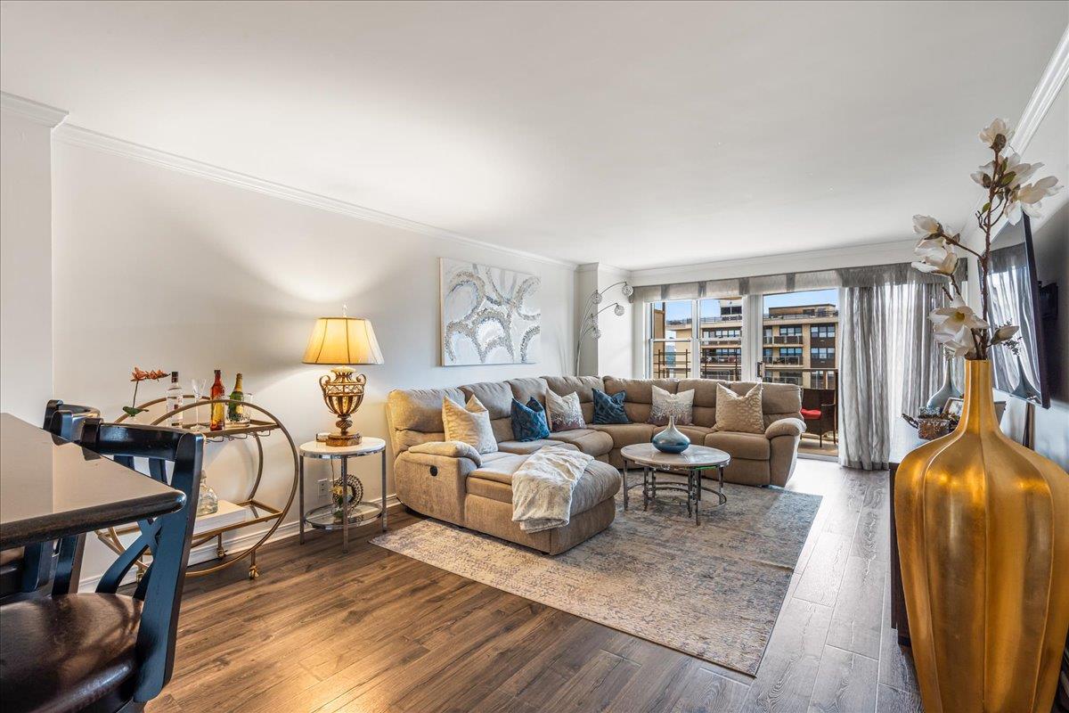 #3 photo, 17-85 215 Street, クイーンズ区 Bayside , NY 11360