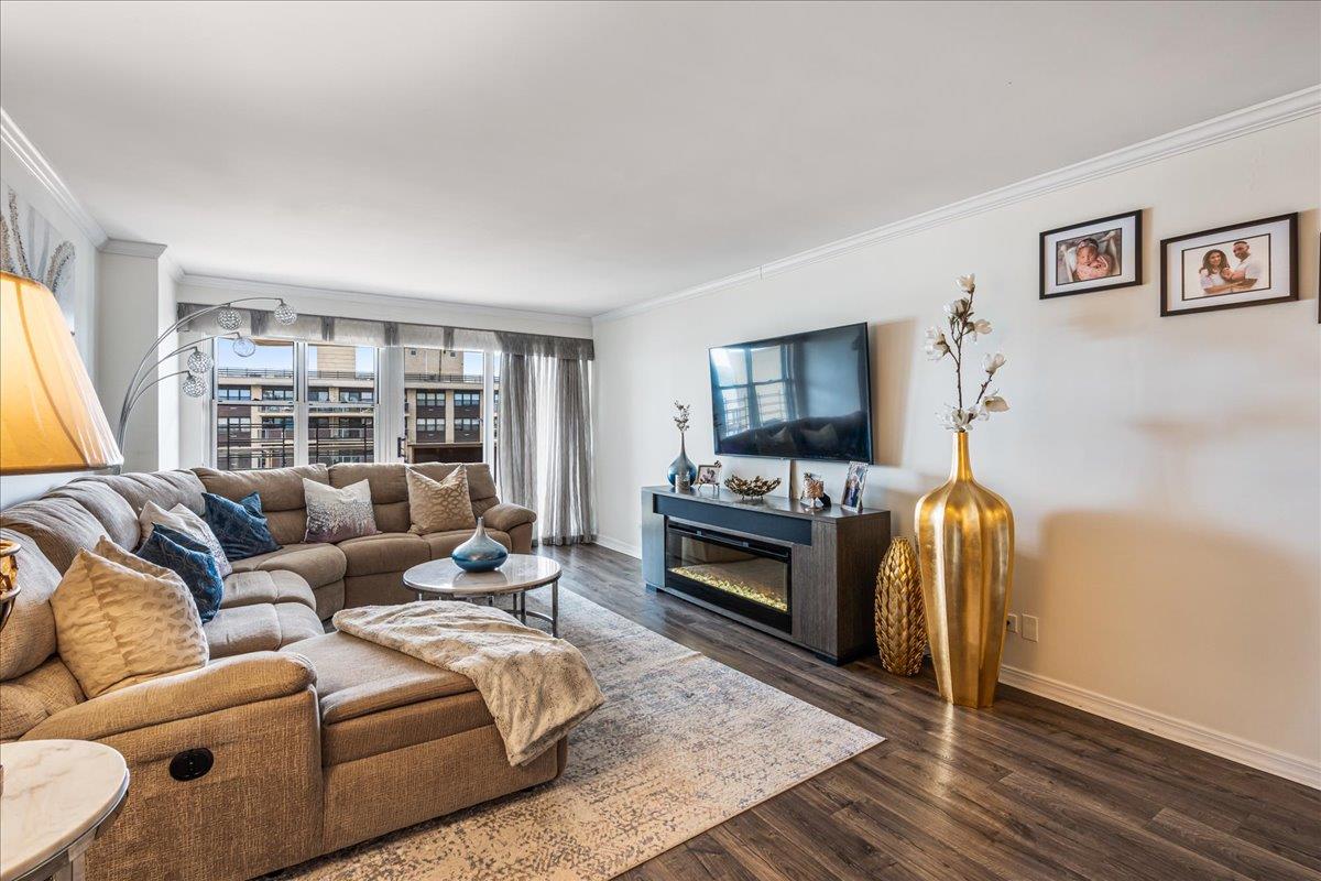 #4 photo, 17-85 215 Street, クイーンズ区 Bayside , NY 11360