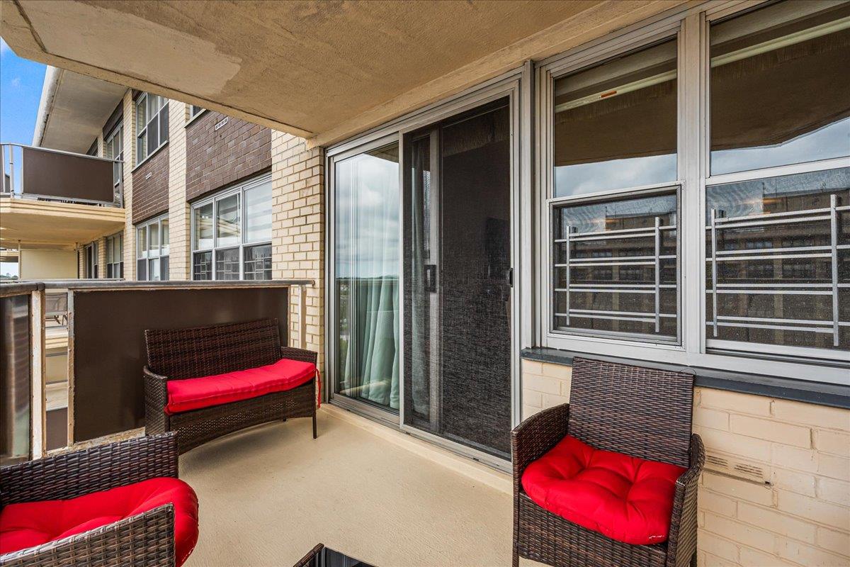 #9 photo, 17-85 215 Street, クイーンズ区 Bayside , NY 11360