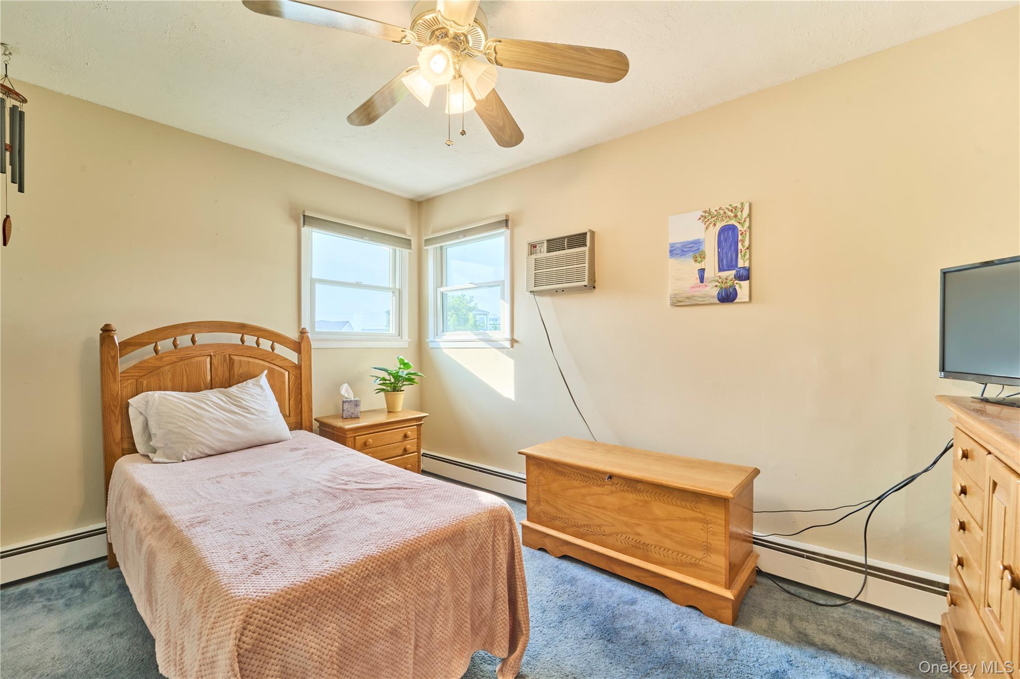 #12 photo, 17 Sheridan Road, サフォーク郡 Babylon , NY 11702