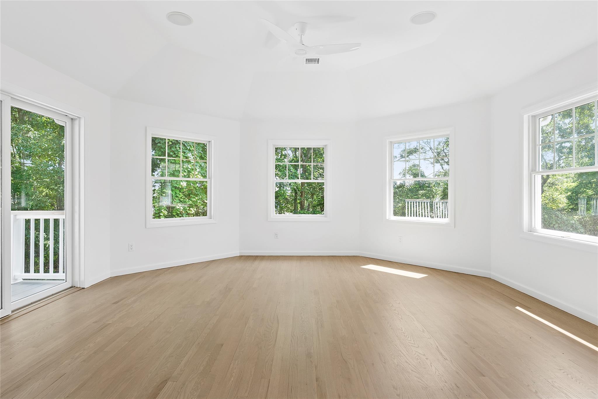 #11 photo, 26 Davis Drive, サフォーク郡 Montauk , NY 11954