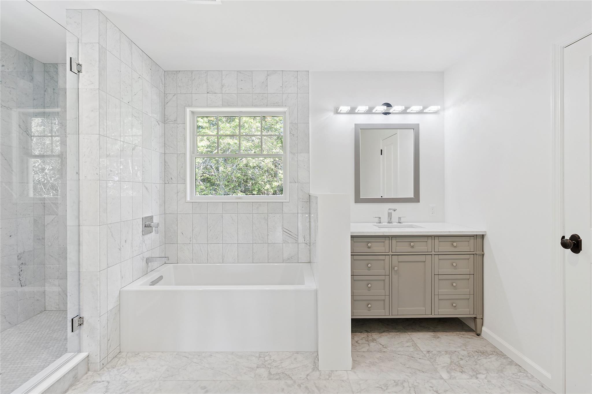 #14 photo, 26 Davis Drive, サフォーク郡 Montauk , NY 11954