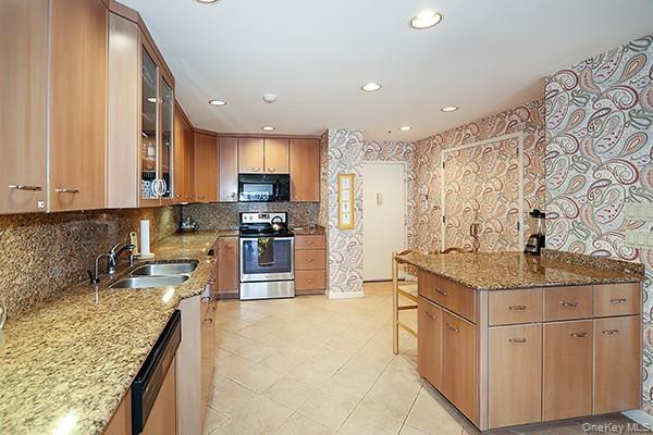 #17 photo, 360 Shore Road, Long Beach , NY 11561