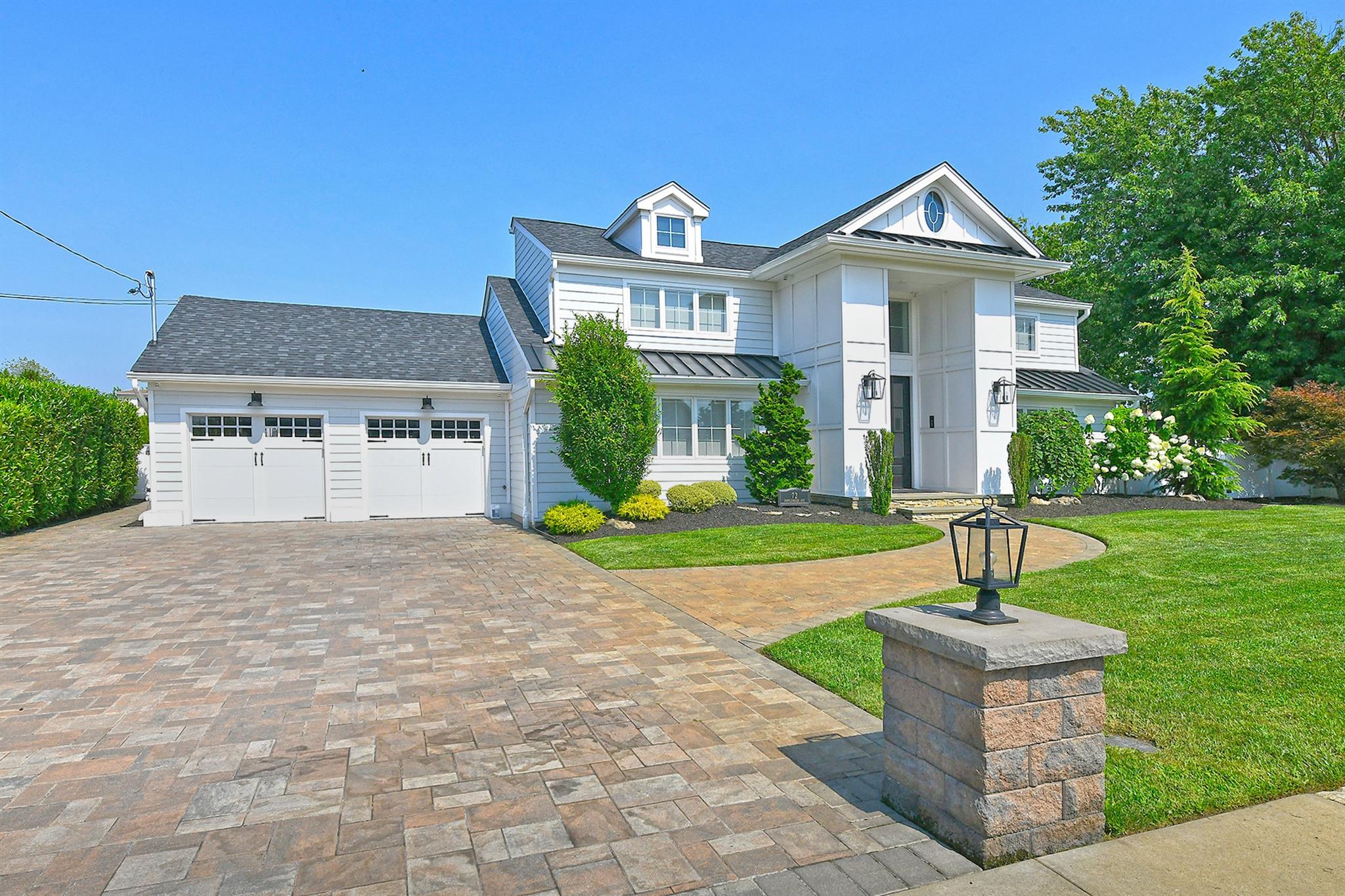 #2 photo, 72 Ripplewater Avenue, ナッソー郡 Massapequa , NY 11758