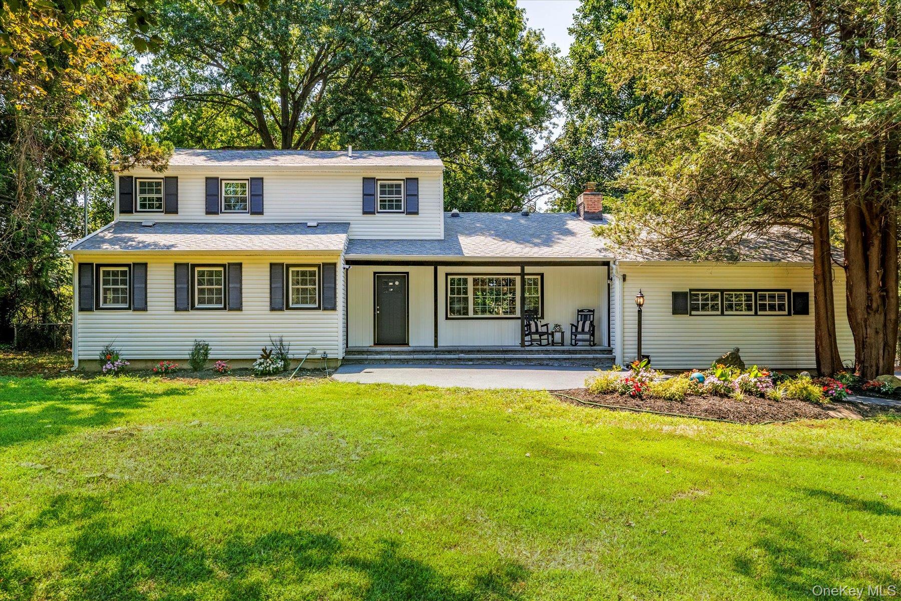 #1 photo, 12 Northfield Drive, सफ़ोक काउंटी Northport , NY 11768