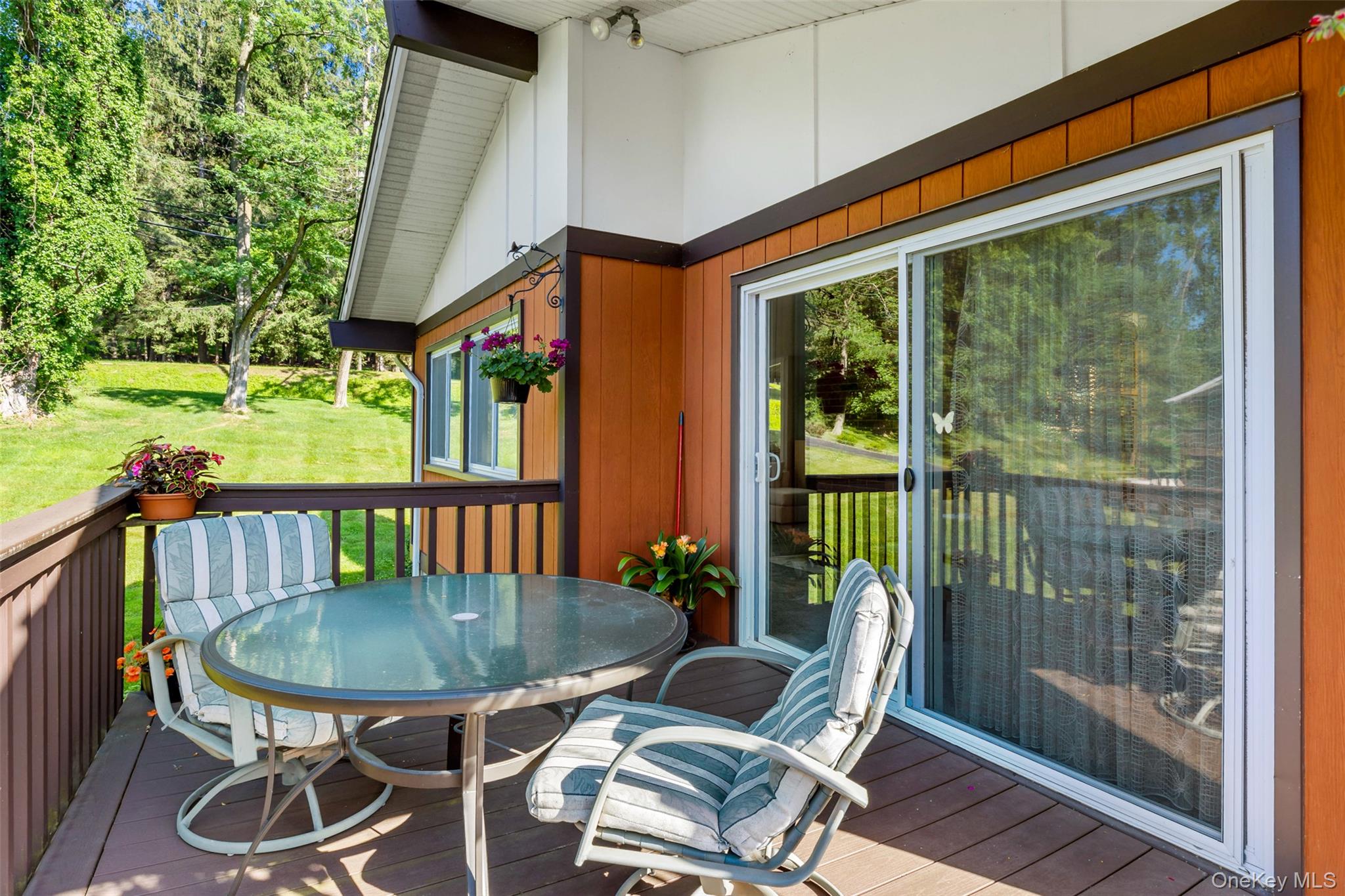 #9 photo, 207 E Hook Road, Hopewell Junction , NY 12533