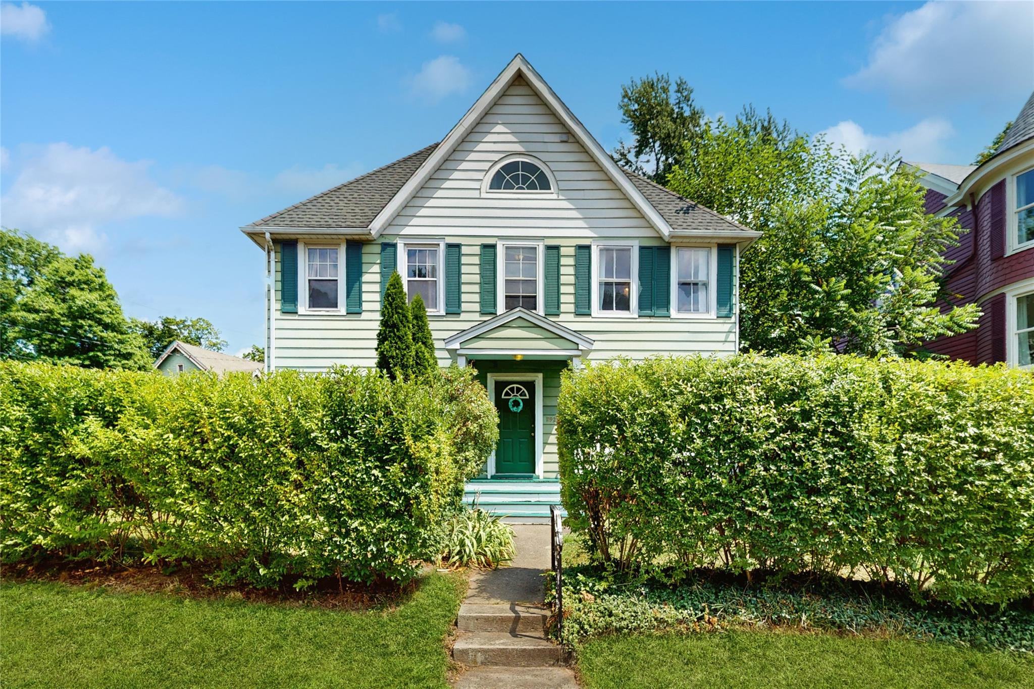 #1 photo, 1192 North Avenue, Beacon , NY 12508