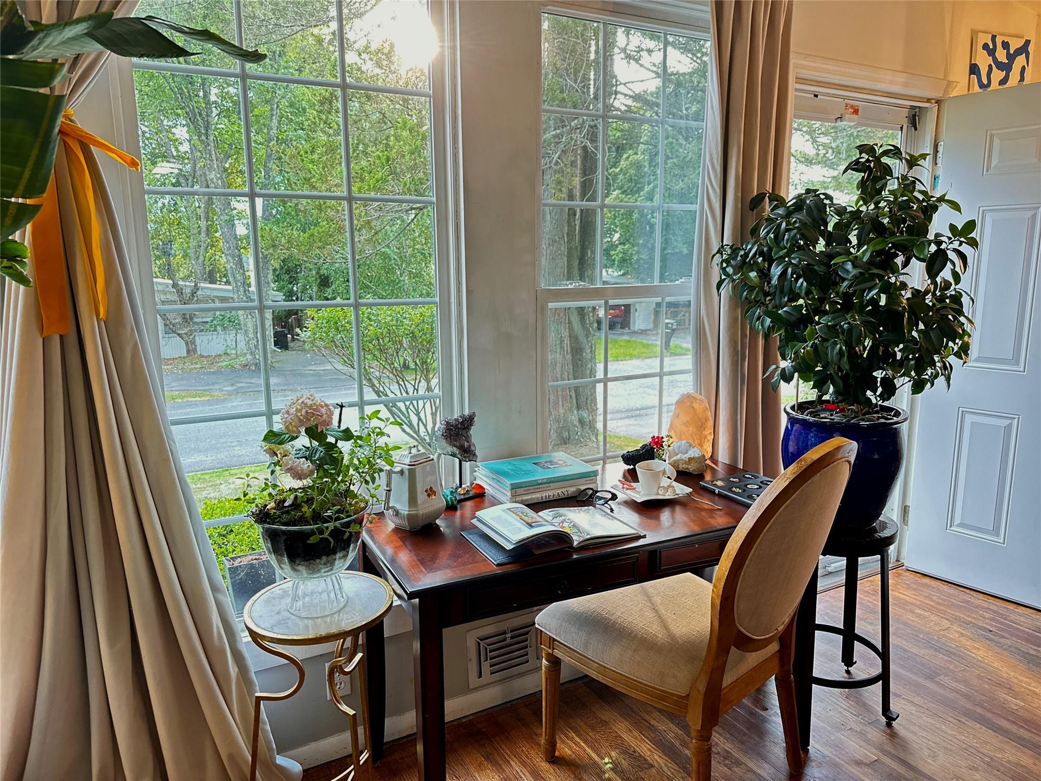 #6 photo, 33 Crescent Circle, Rock Hill , NY 12775